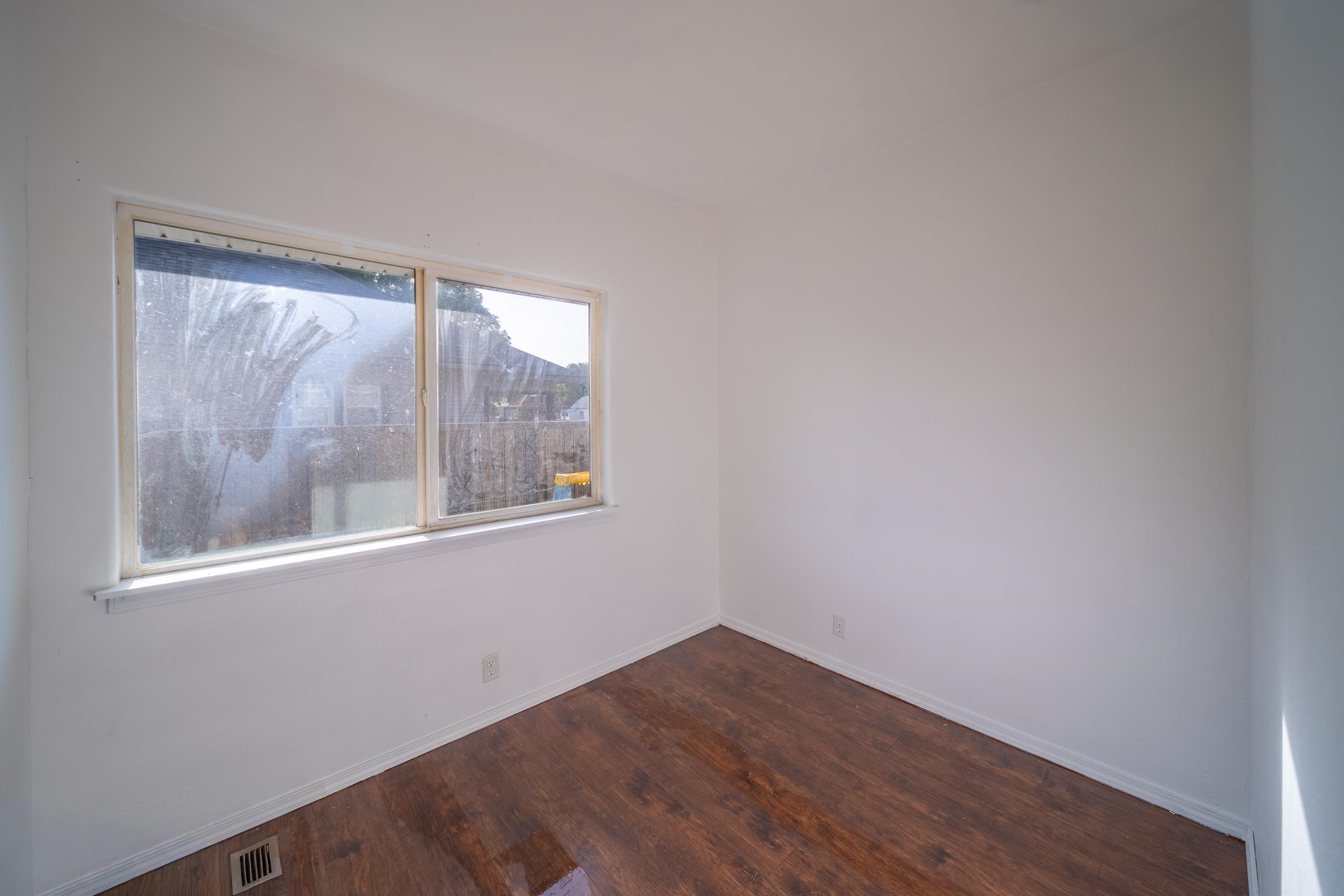 2918 E SANSON Ave - Photo 13