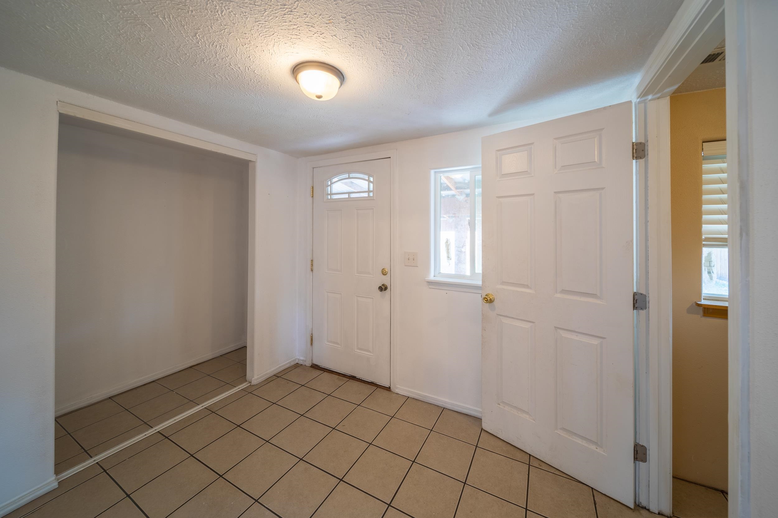 2918 E SANSON Ave - Photo 22