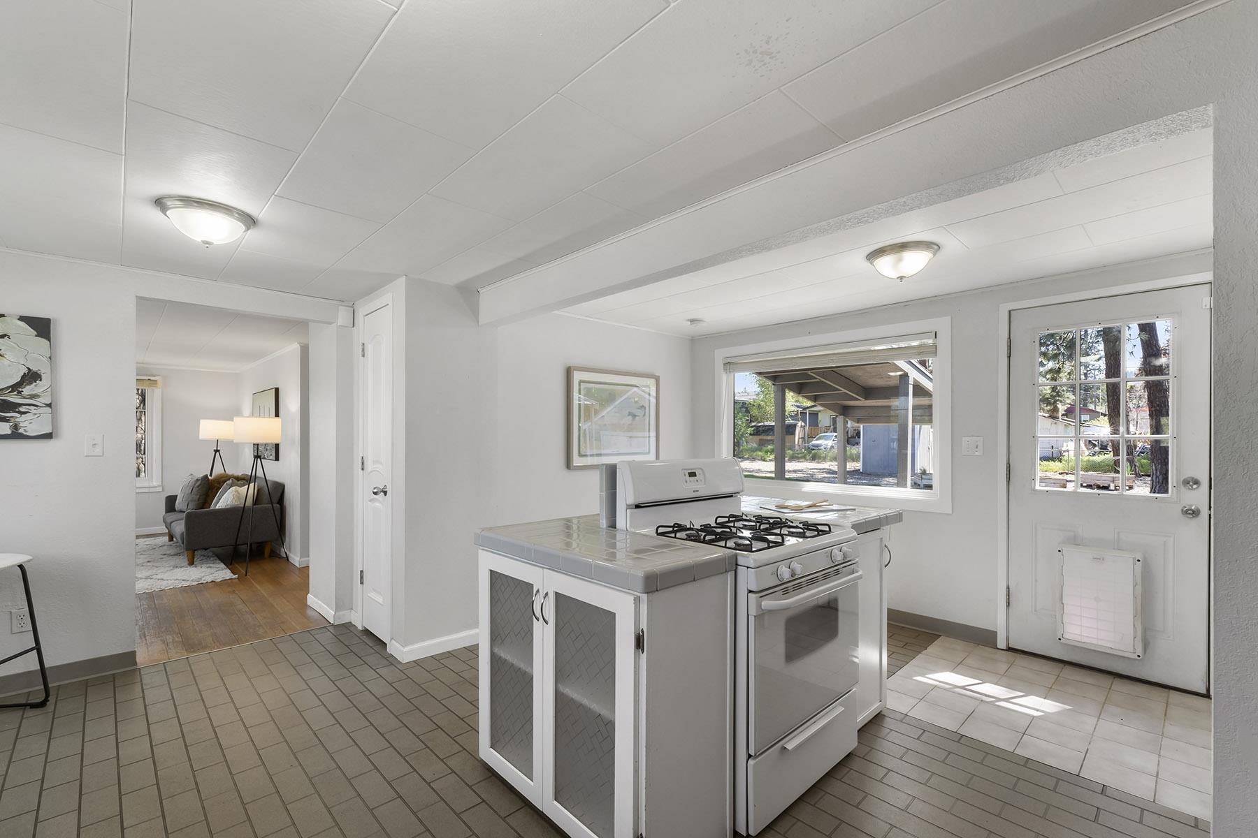 6722 E 4TH Ave - Photo 12