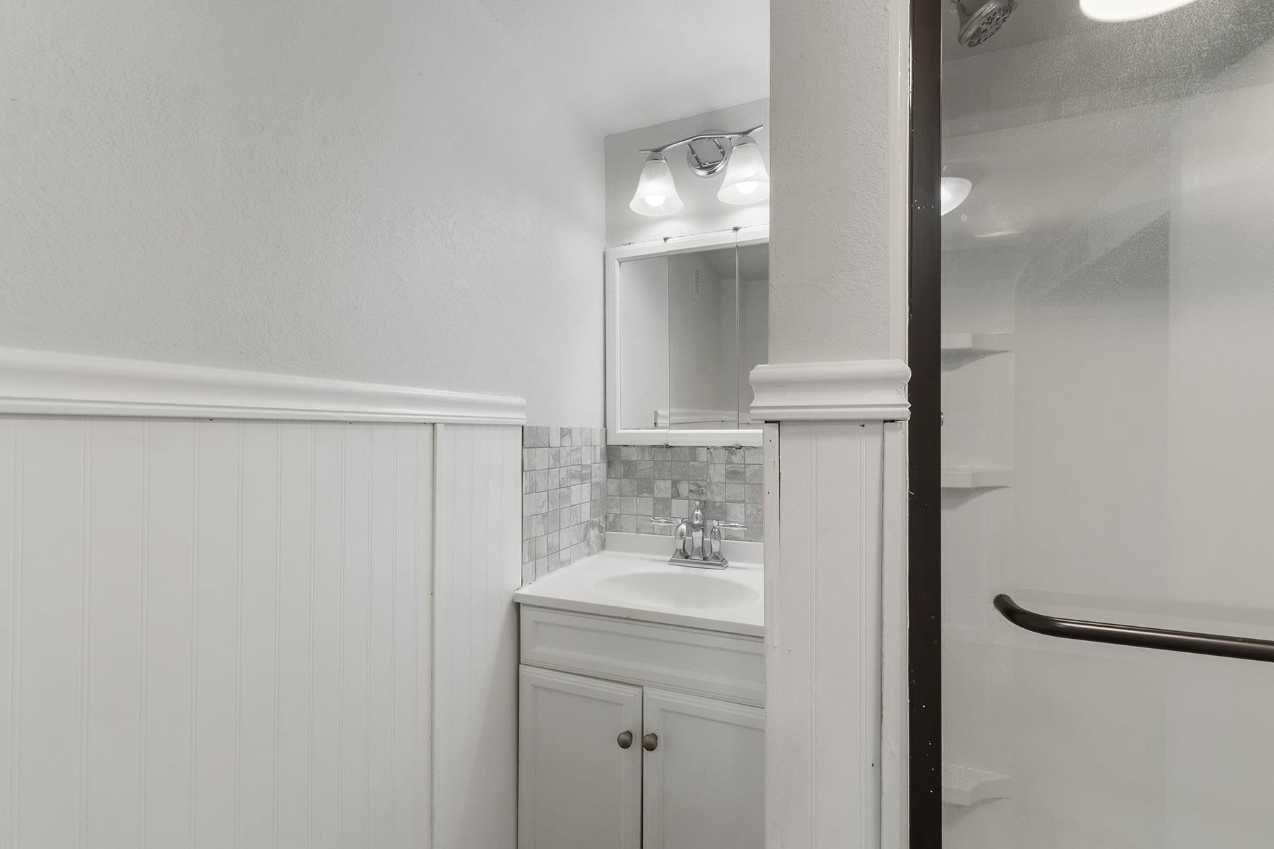 6722 E 4TH Ave - Photo 22