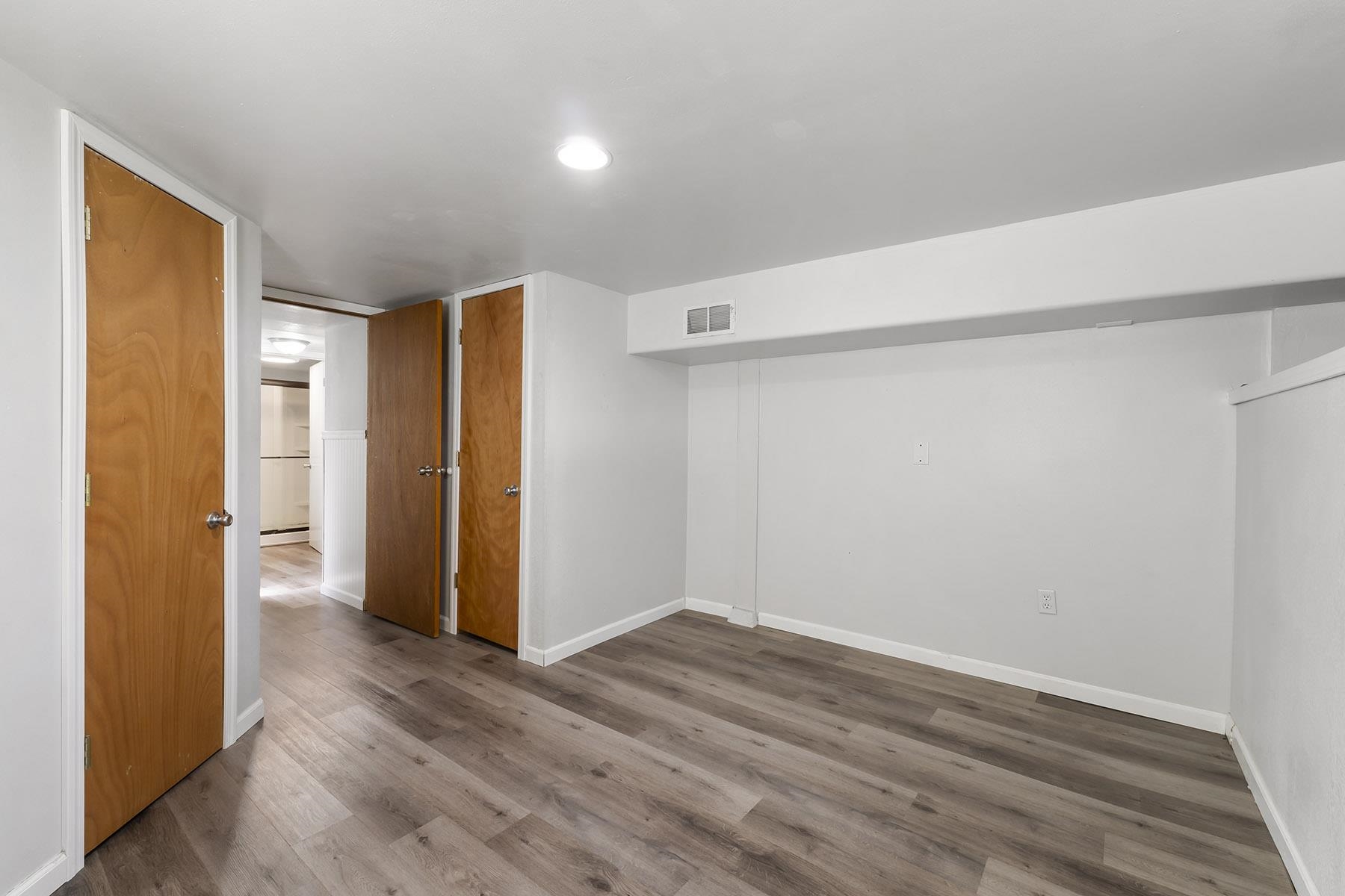 6722 E 4TH Ave - Photo 27