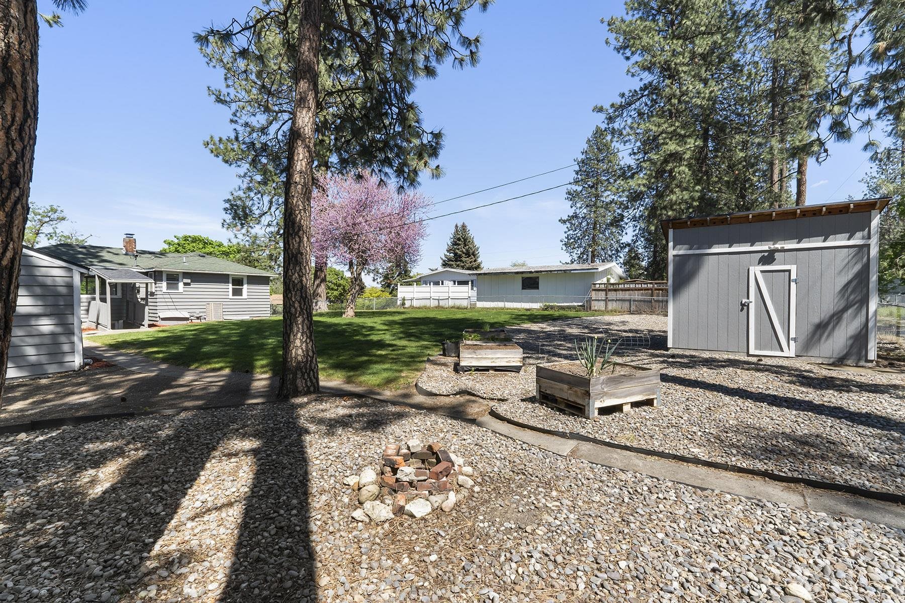 6722 E 4TH Ave - Photo 33