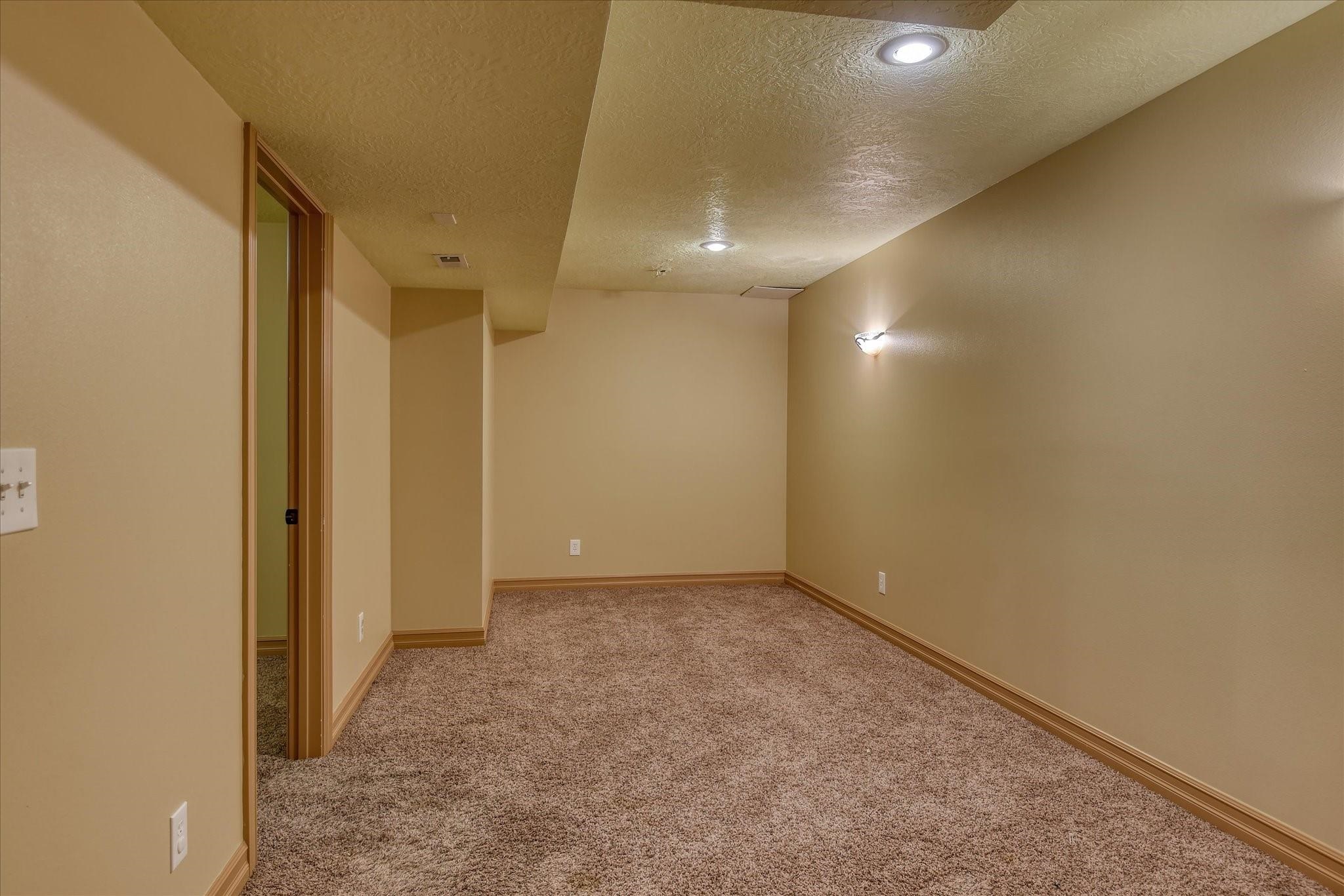 11604 N GALAHAD Dr - Photo 33