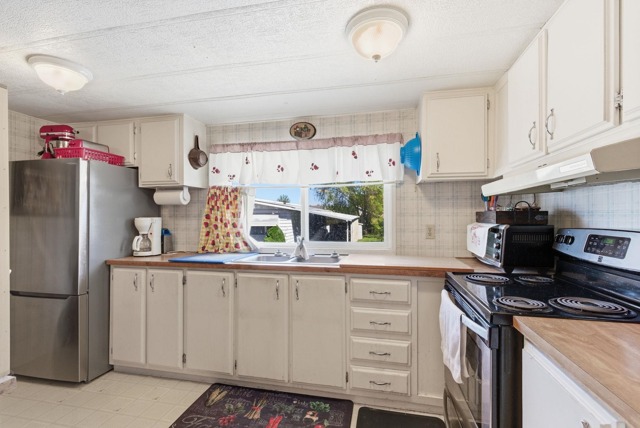 1211 E Lyons Ave - Photo 8