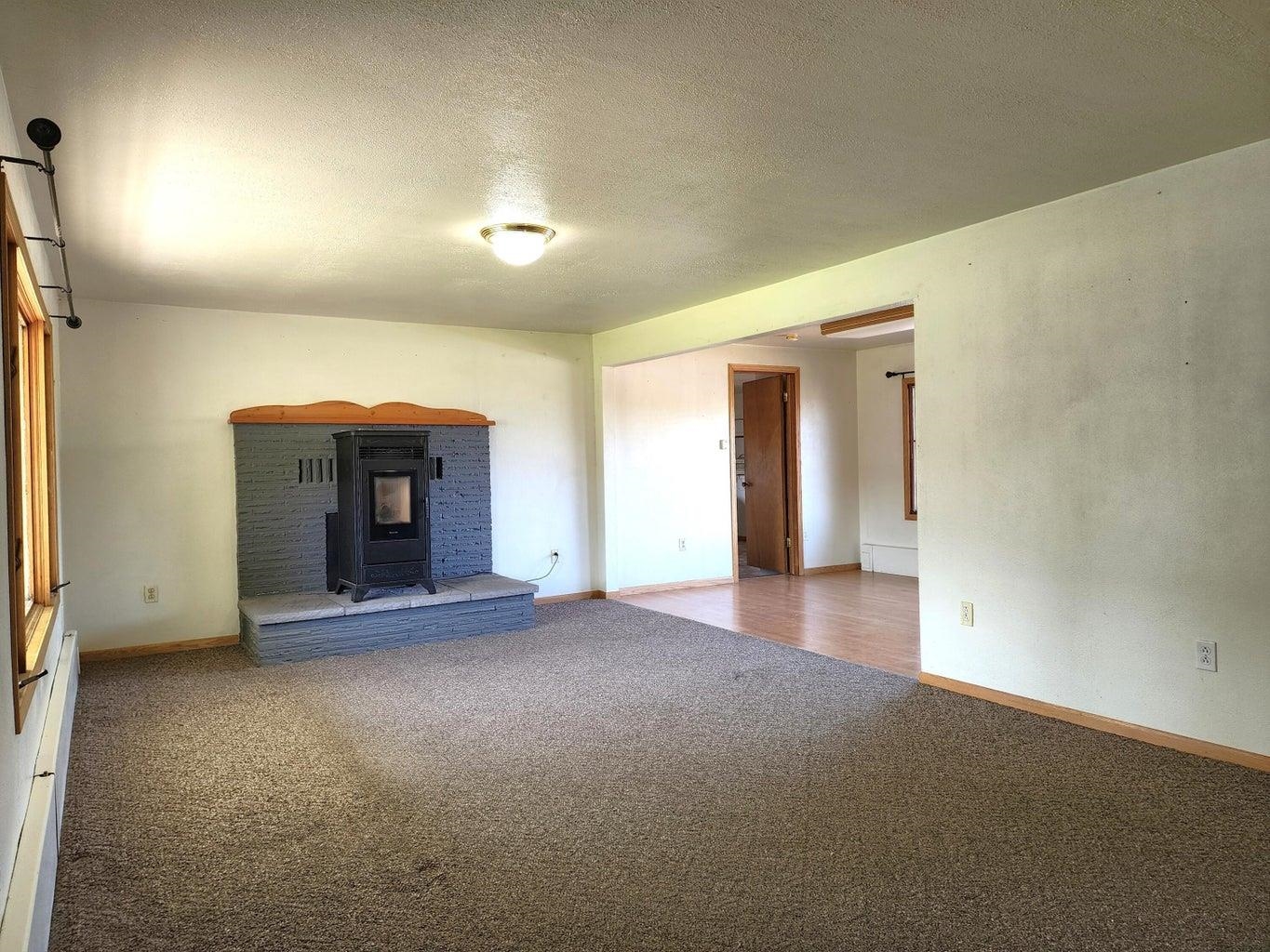120 Crestview Dr - Photo 6