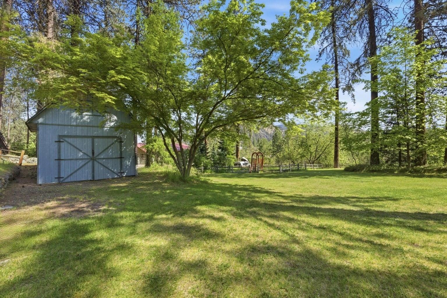 945 S Josephine Rd - Photo 19