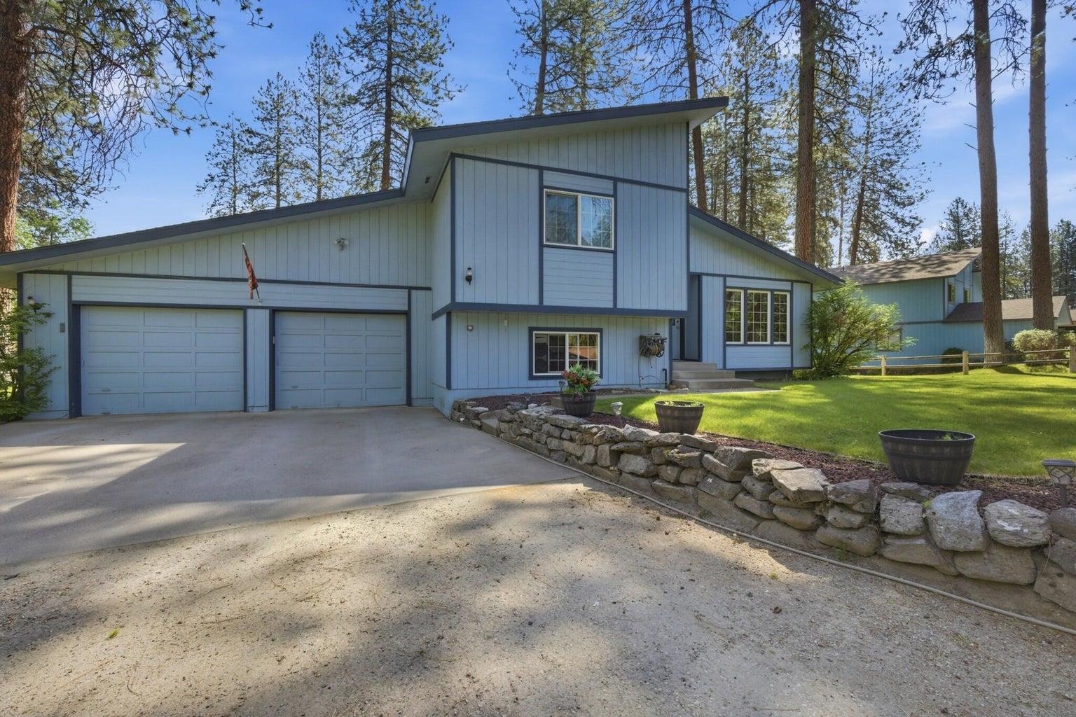 945 S Josephine Rd - Photo 3