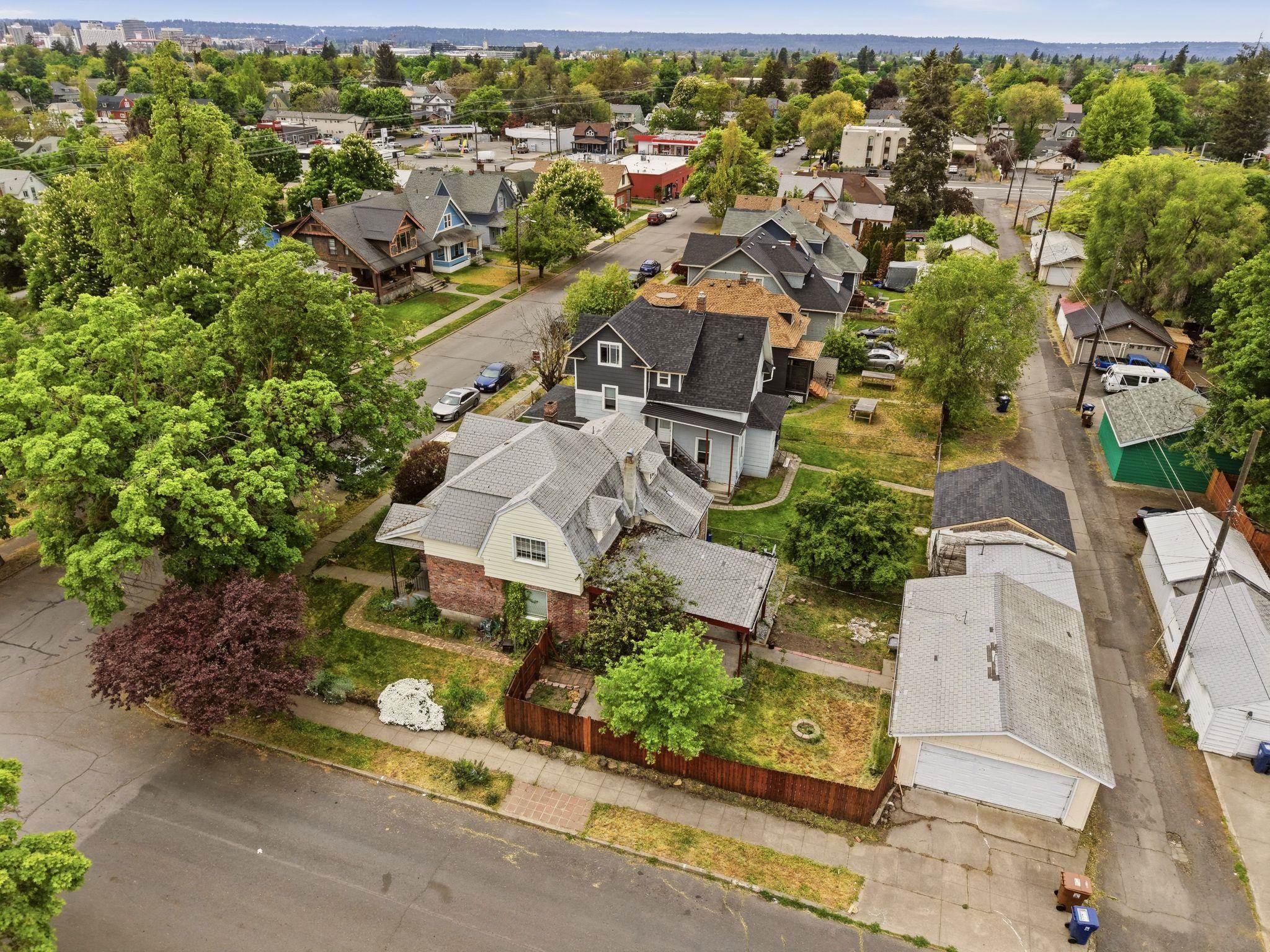 947 E Ermina Ave - Photo 39