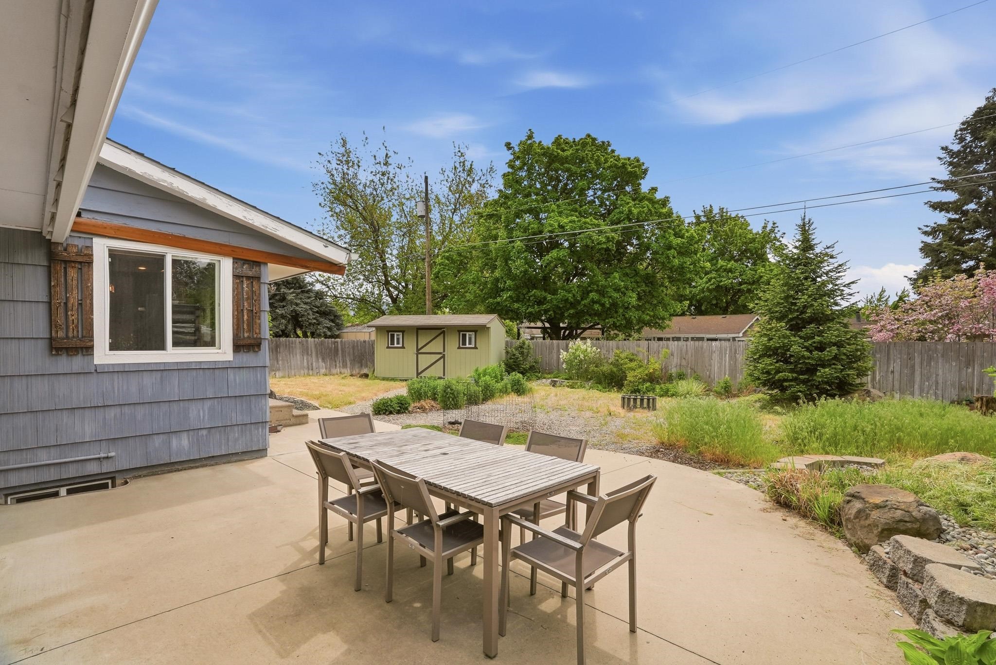 13604 E 24th Ave - Photo 31