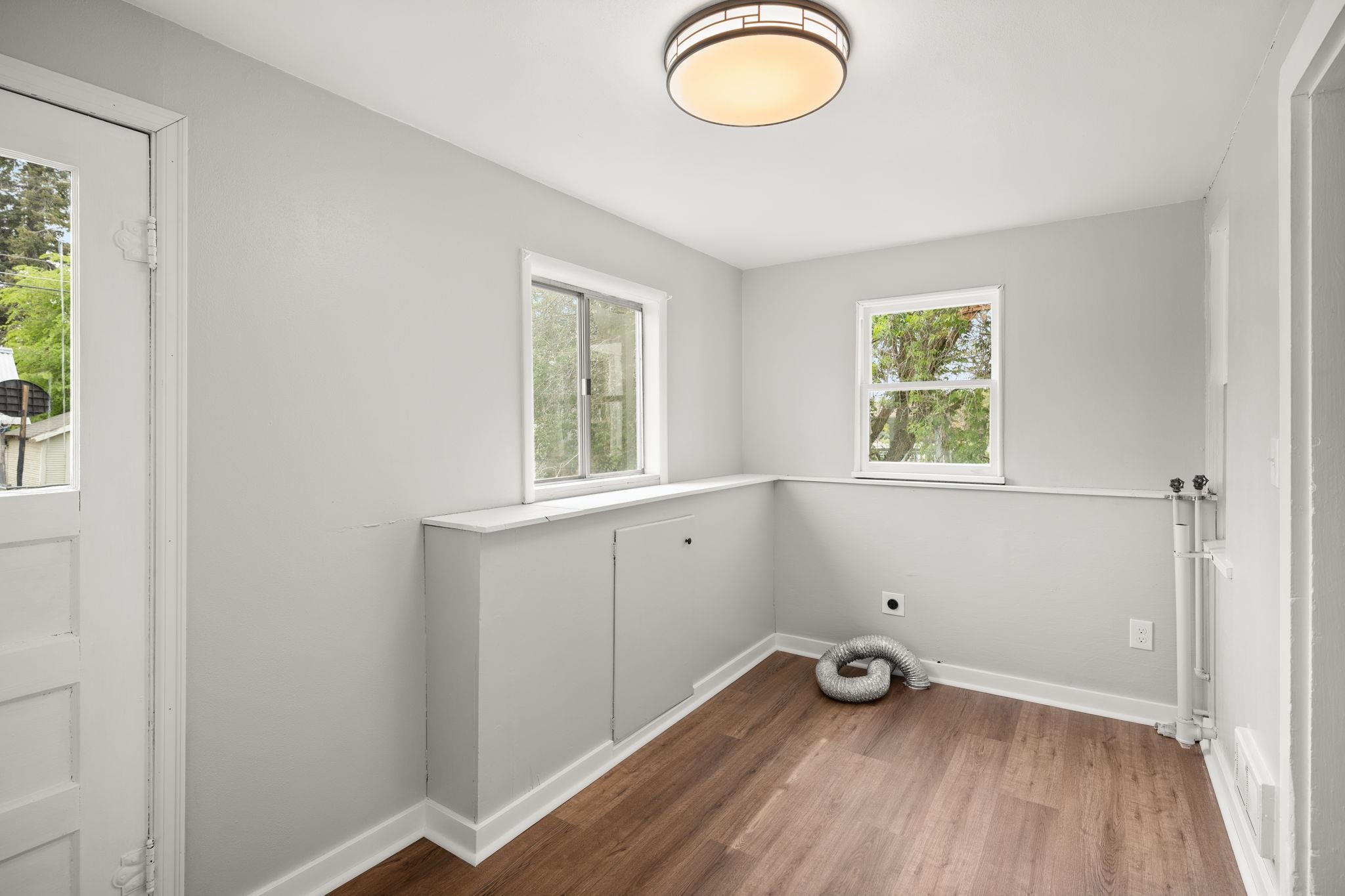 1223 W CLEVELAND Ave - Photo 19