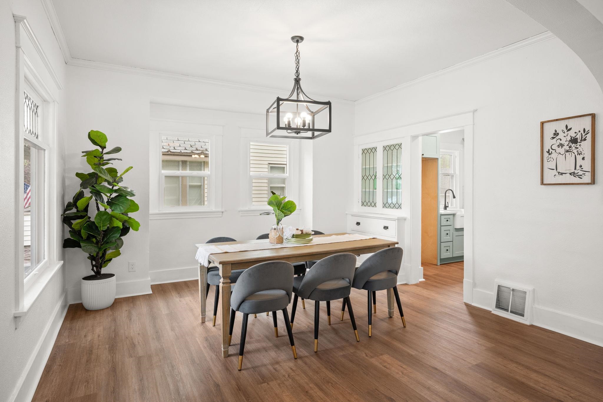 1223 W CLEVELAND Ave - Photo 6