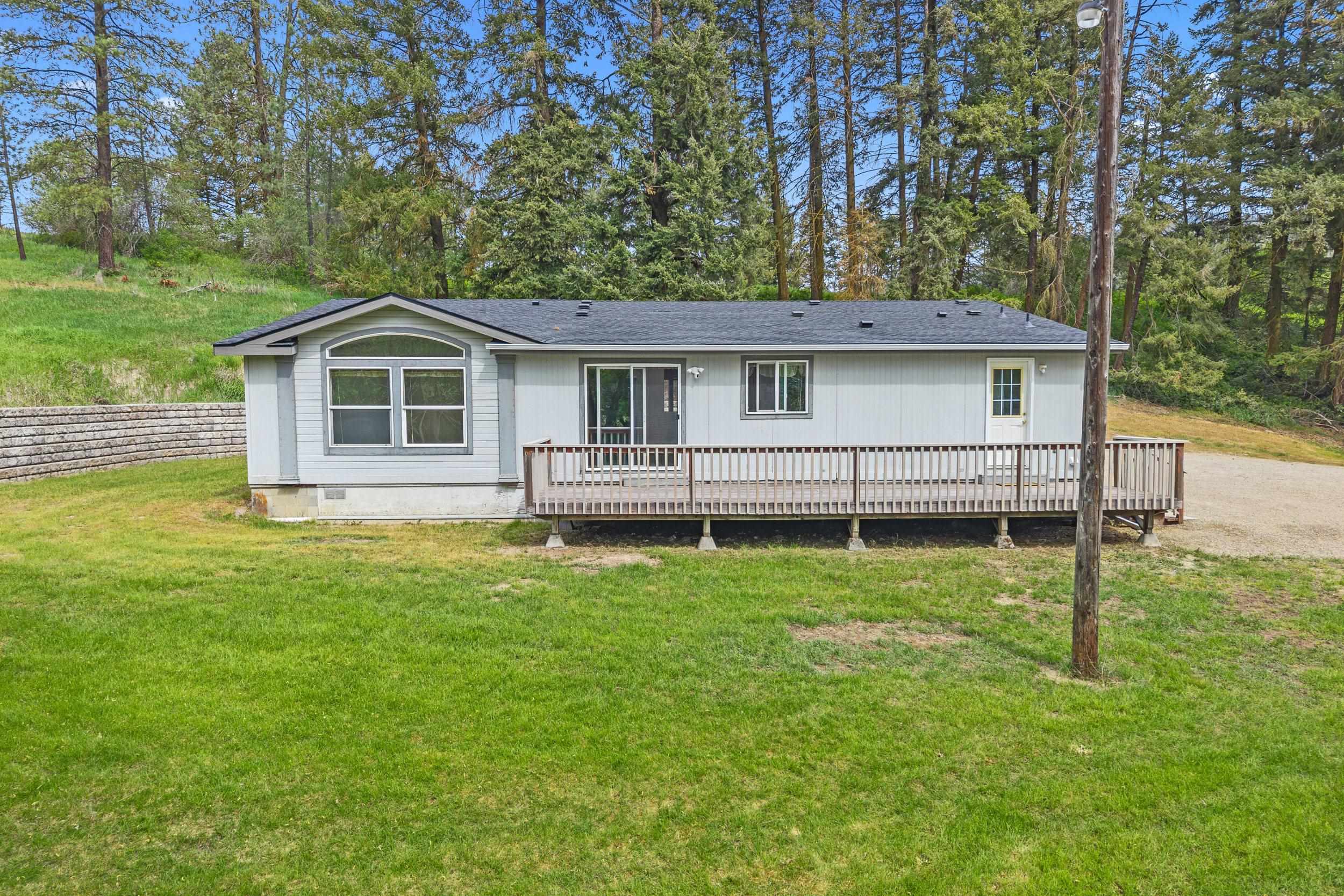 1684 Stanley Loop - Photo 1