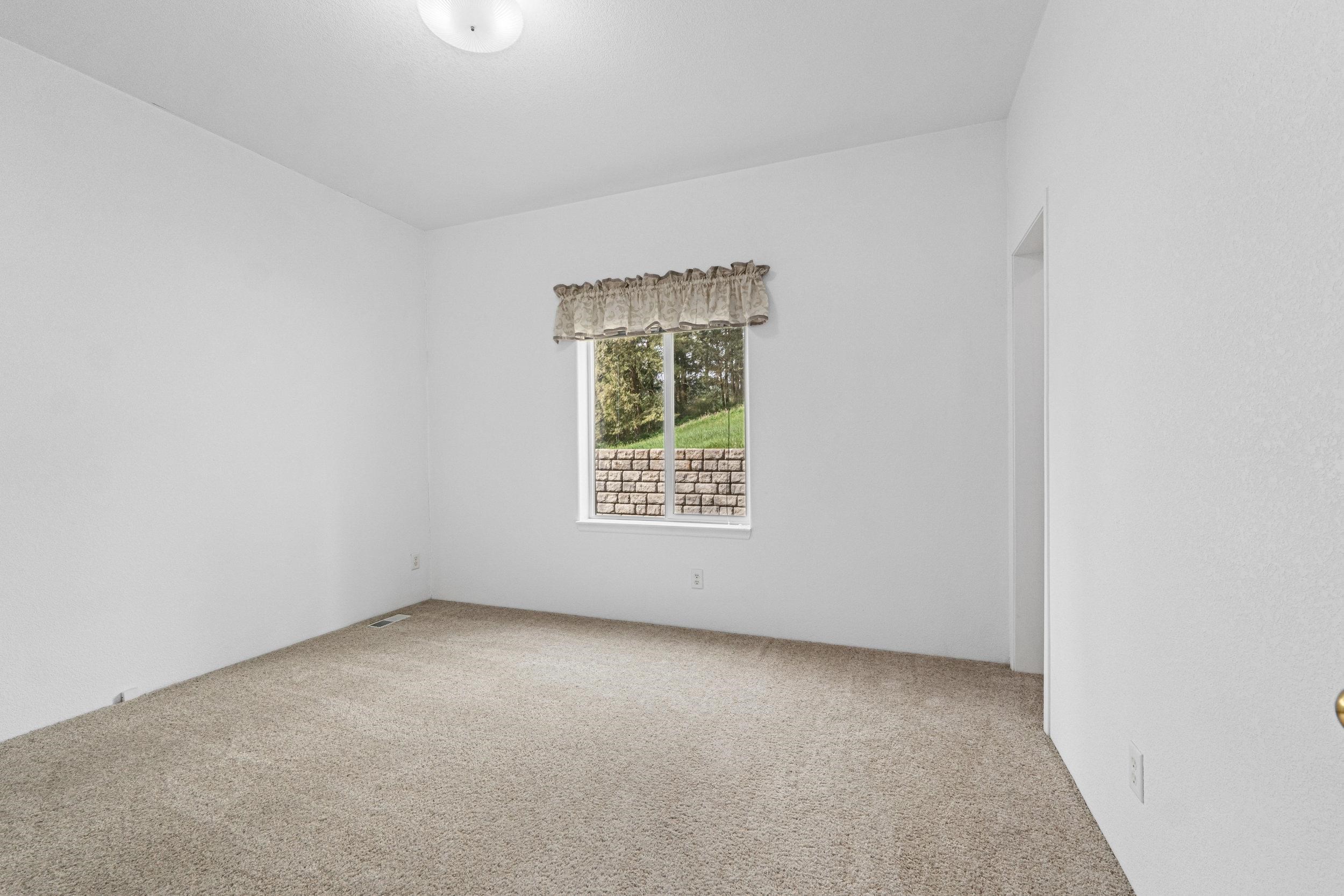 1684 Stanley Loop - Photo 11