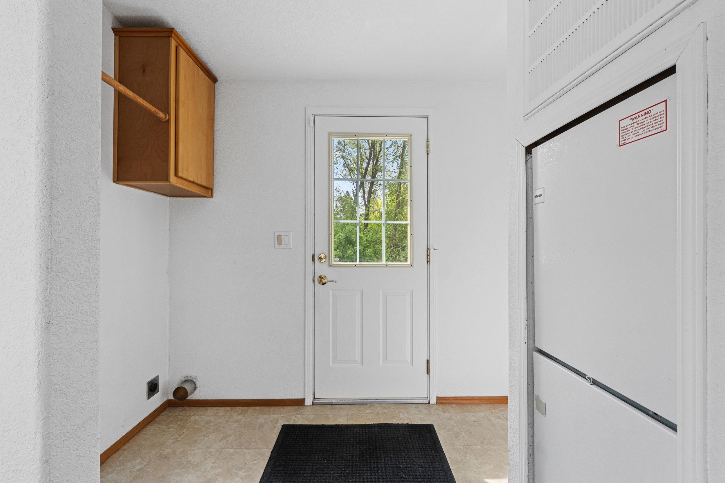 1684 Stanley Loop - Photo 16