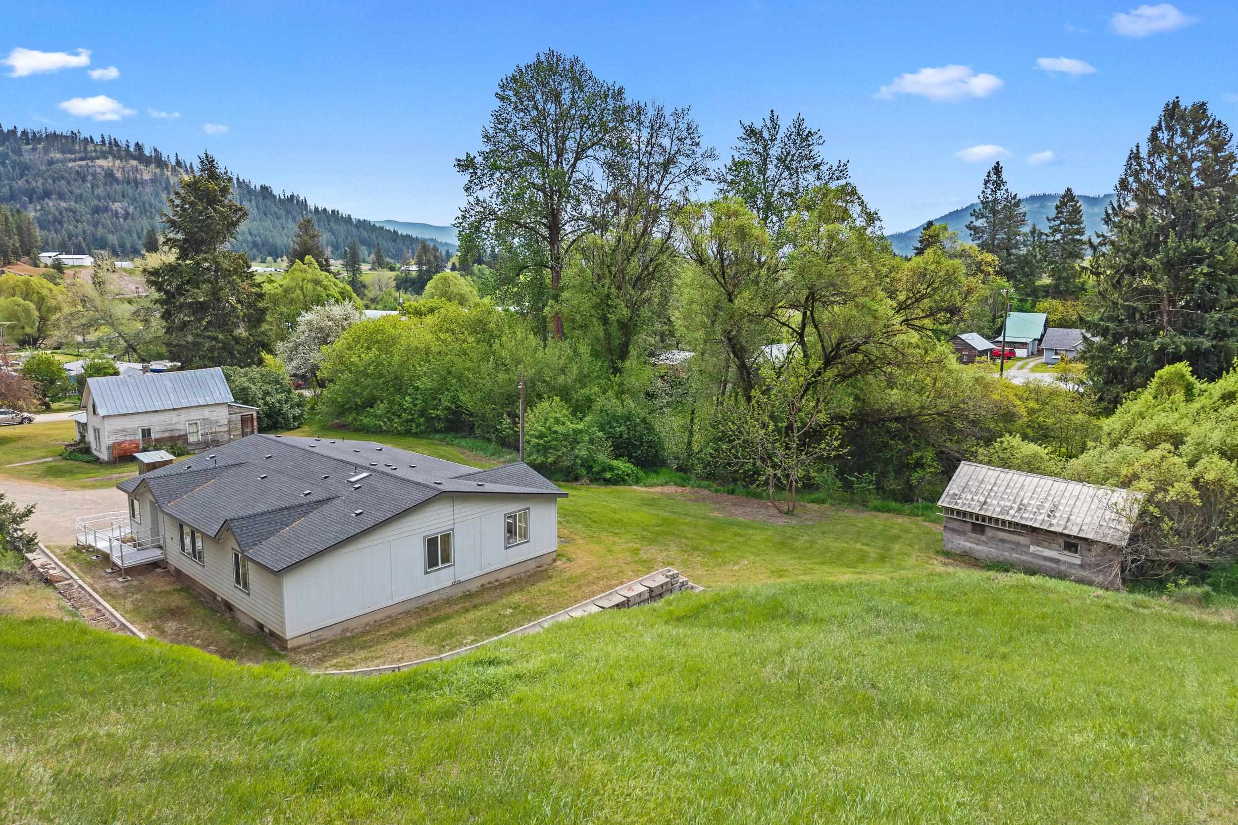 1684 Stanley Loop - Photo 18