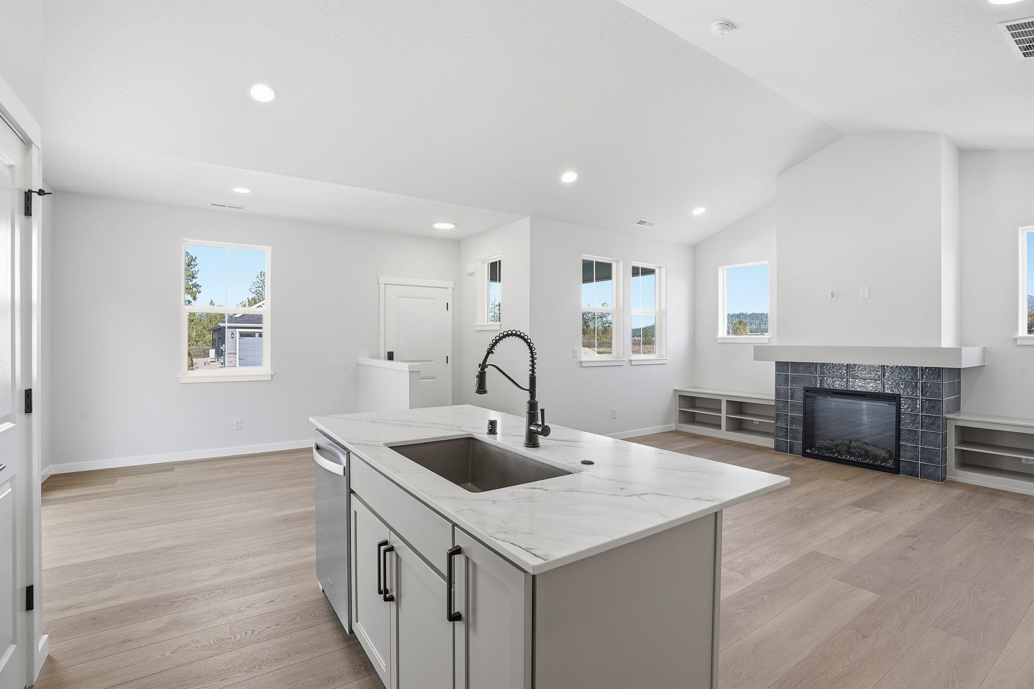1785 N Kramer Pkwy - Photo 9