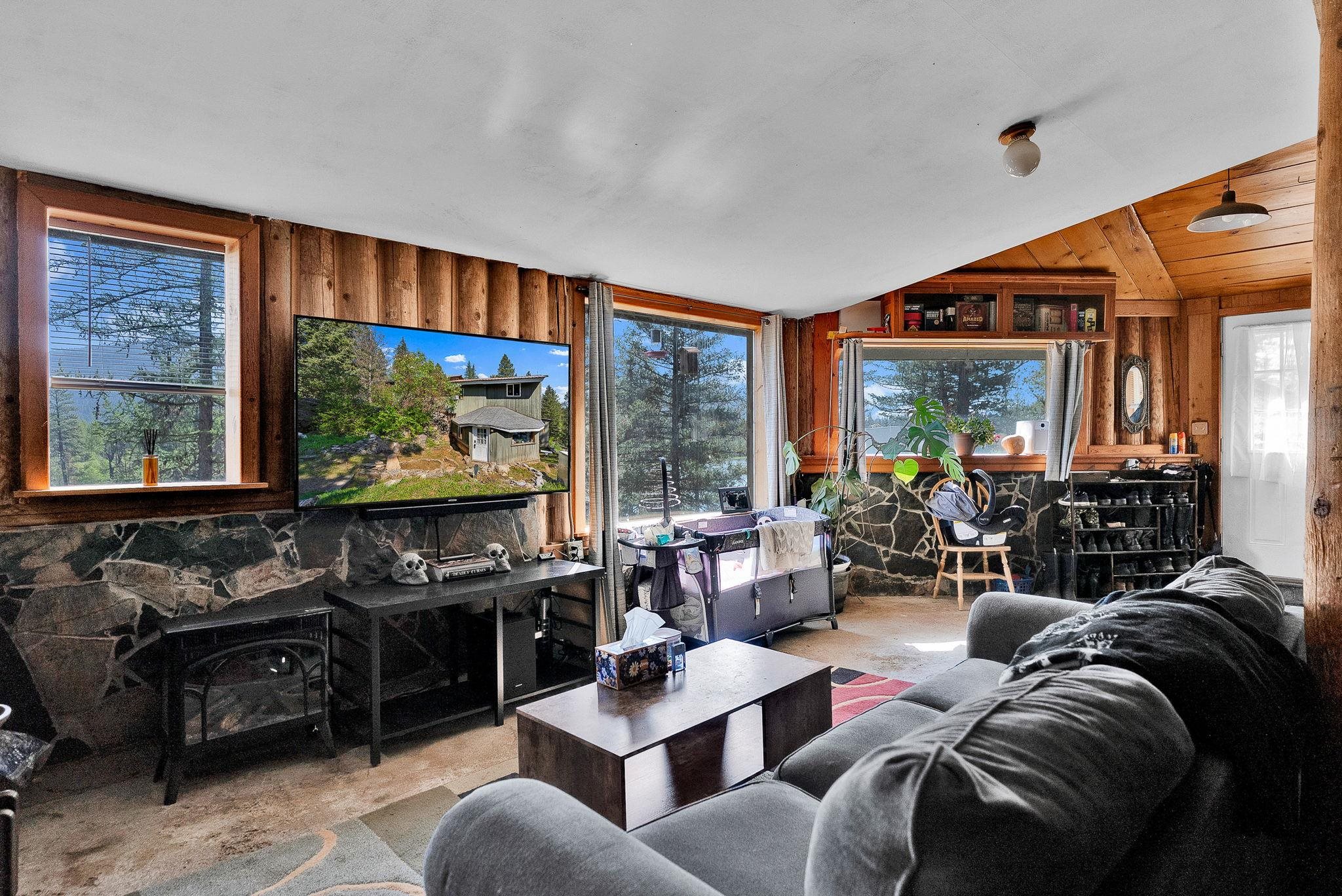 579 Blue Heron Rd - Photo 3