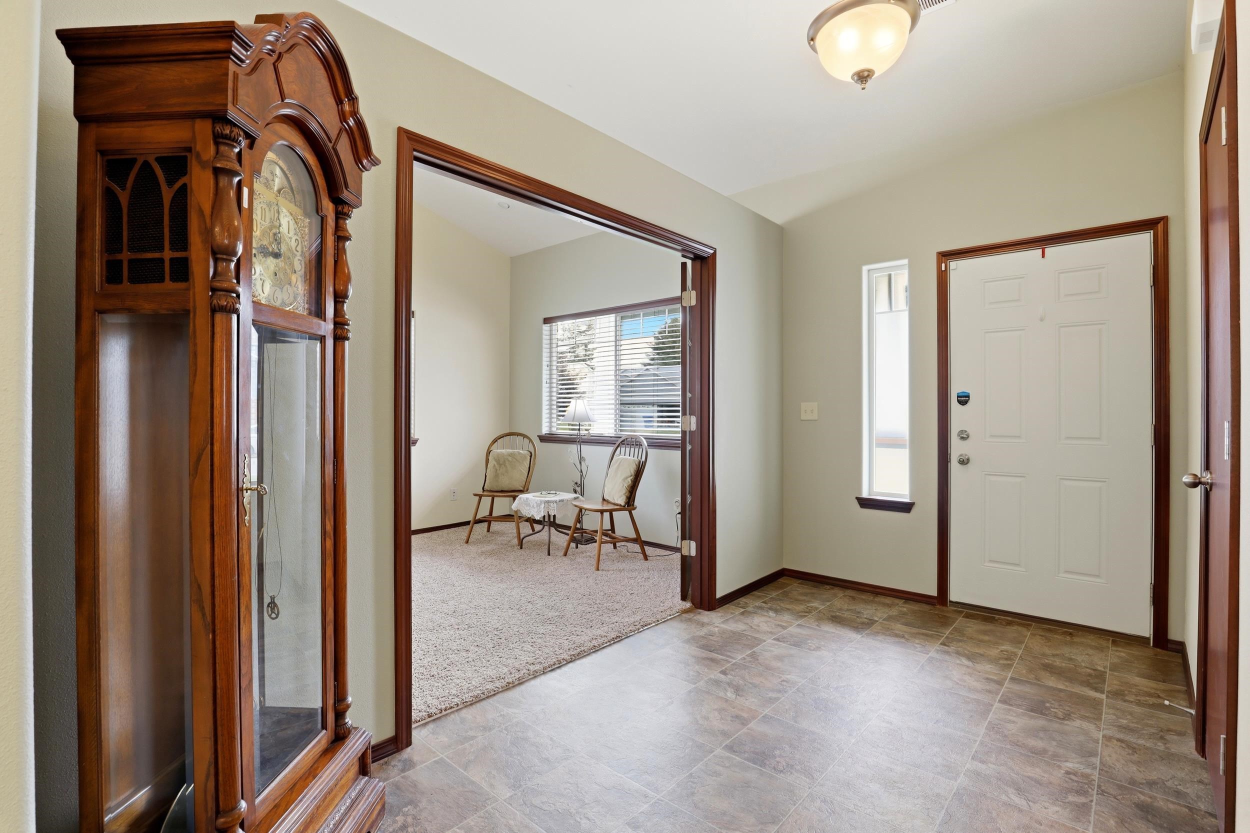 18113 E Michielli Ave - Photo 5