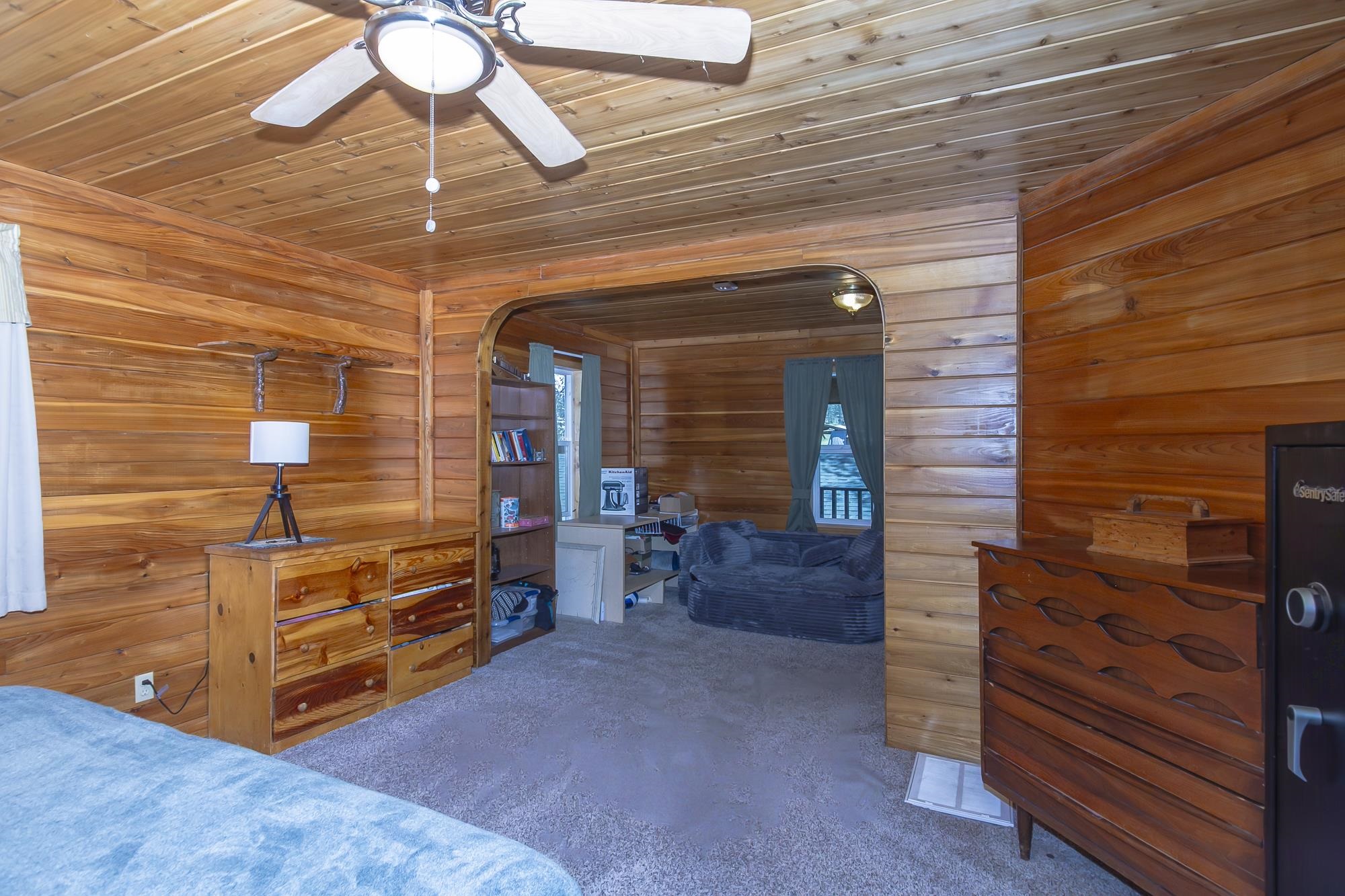 798 Barzee Rd - Photo 16