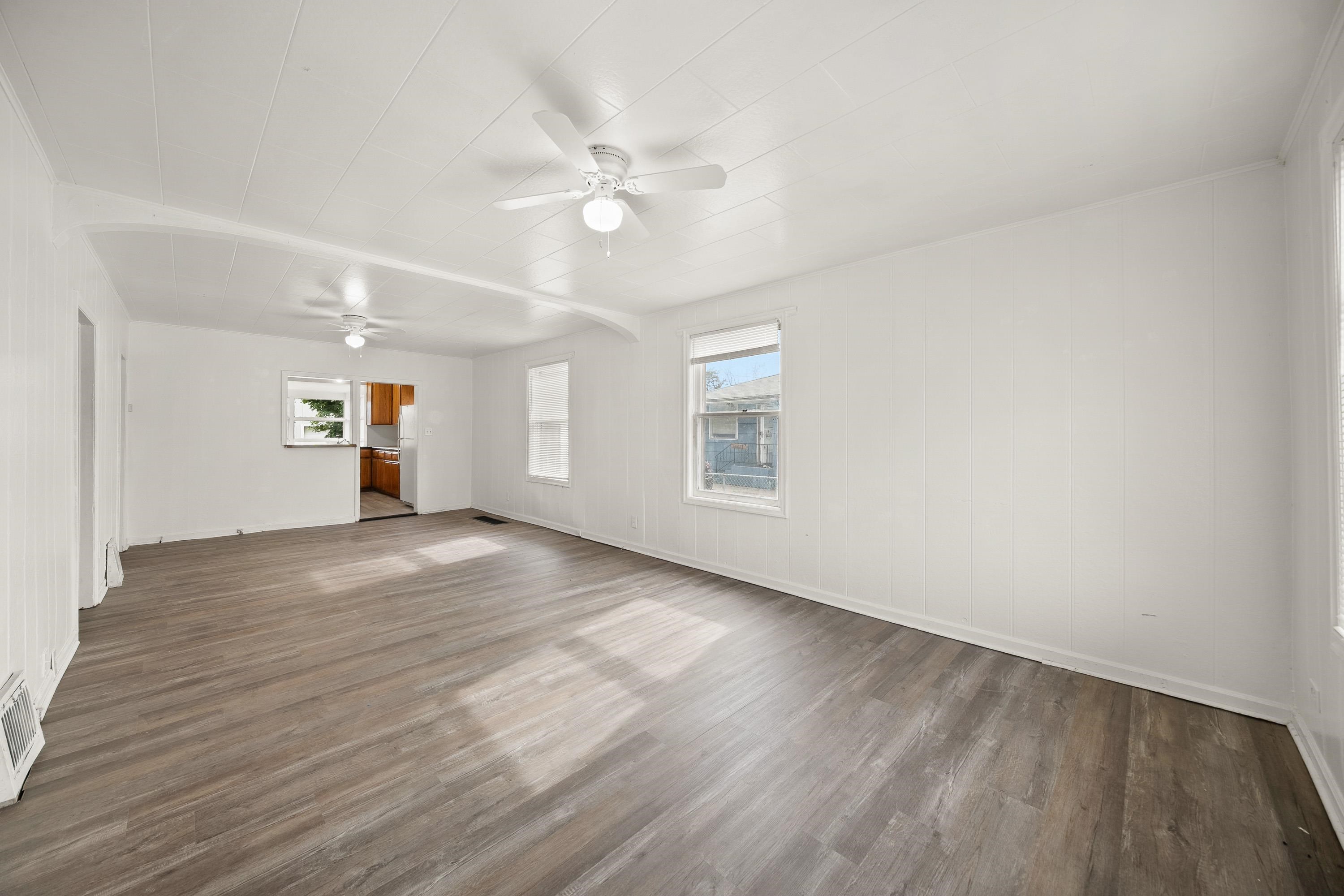 2528 E Rowan Ave - Photo 27