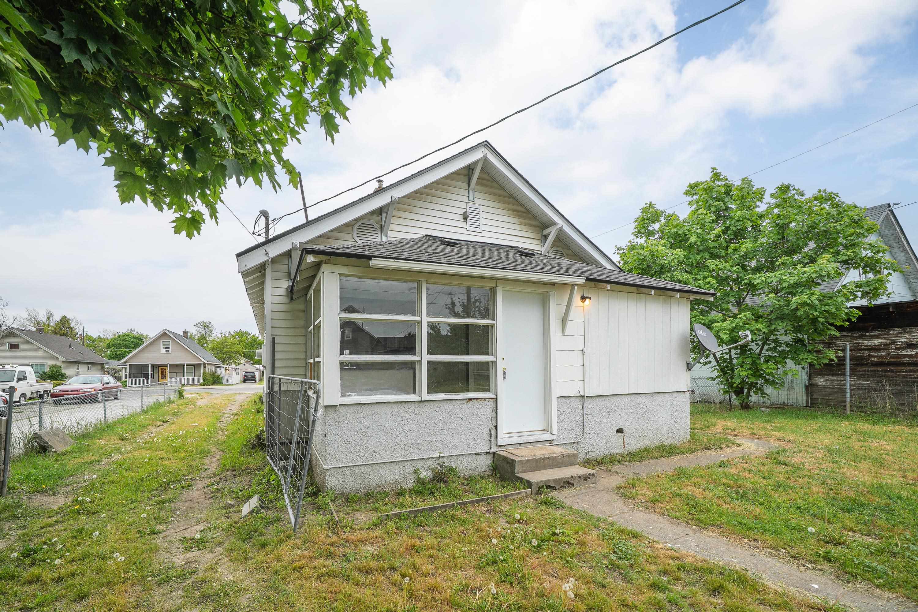 2528 E Rowan Ave - Photo 33