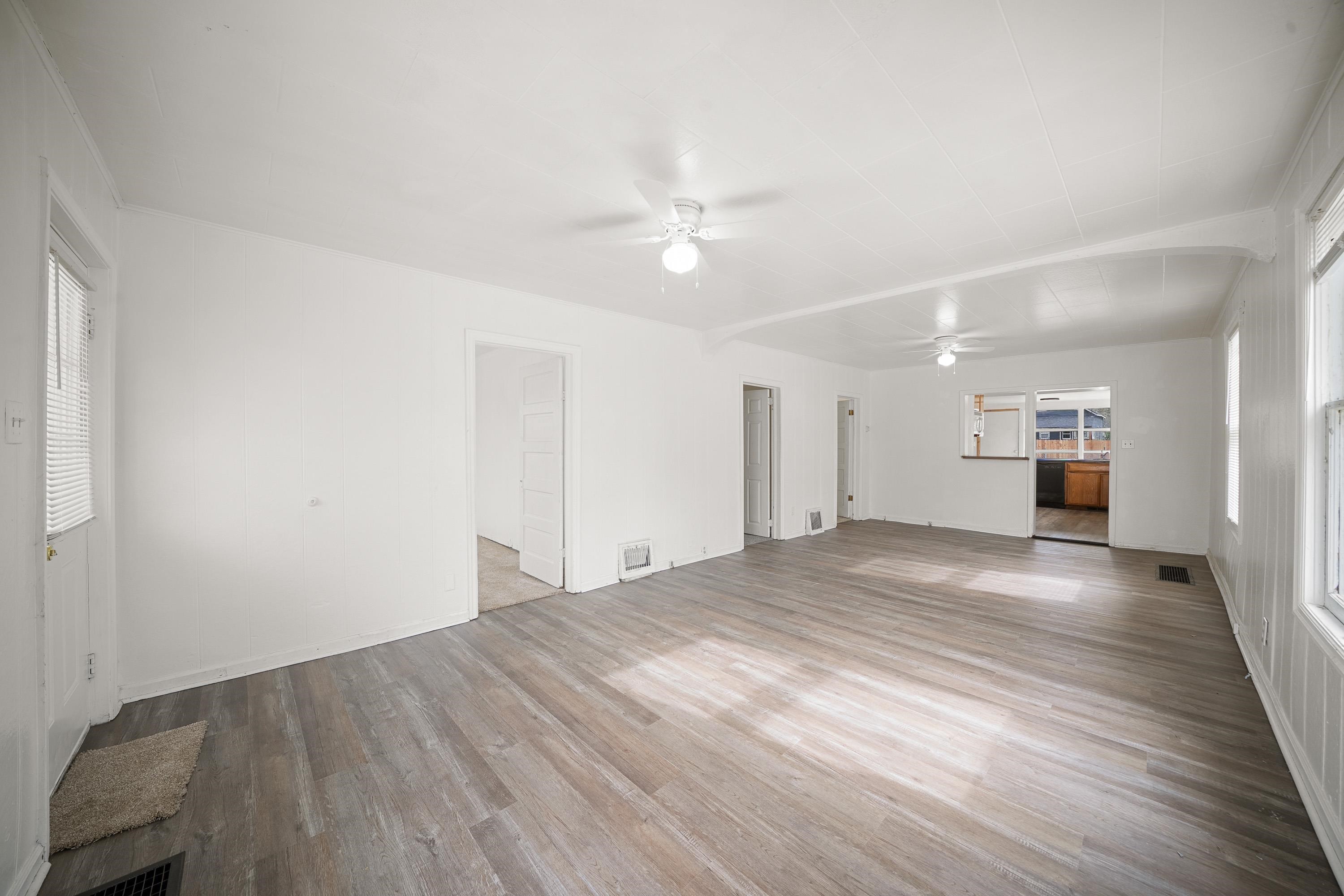 2528 E Rowan Ave - Photo 5