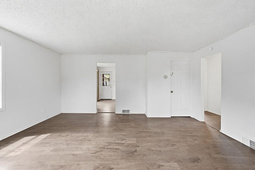 4316 N Evergreen Rd - Photo 3