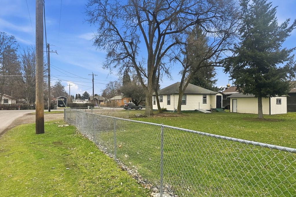 4316 N Evergreen Rd - Photo 21
