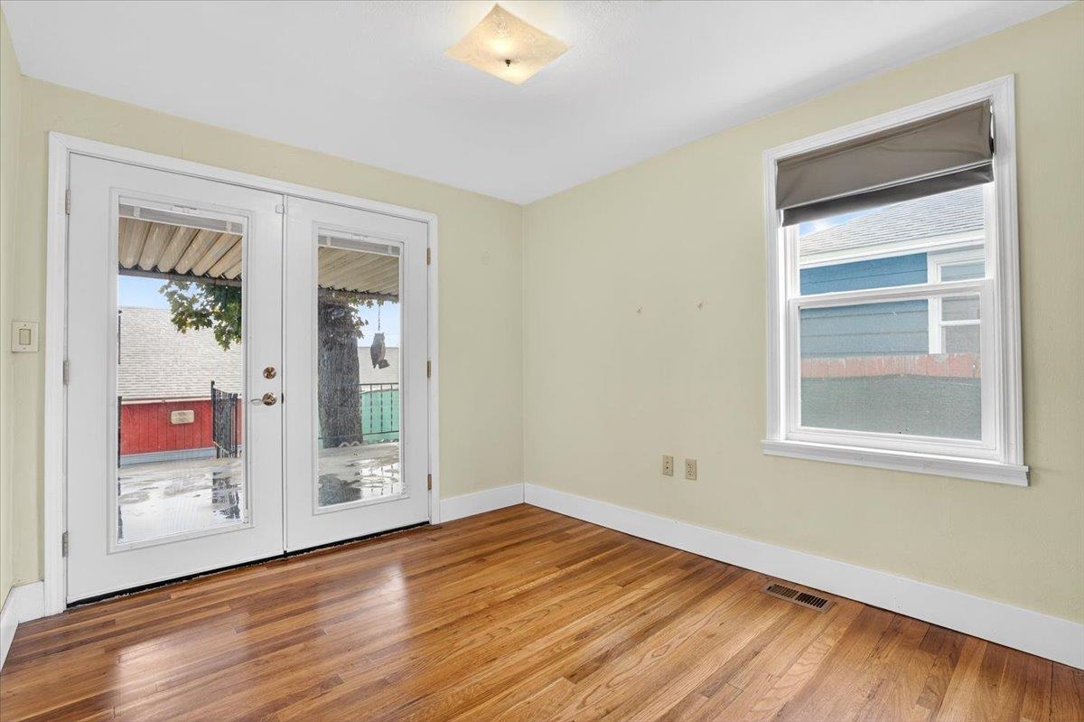 2223 W Broad Ave - Photo 16