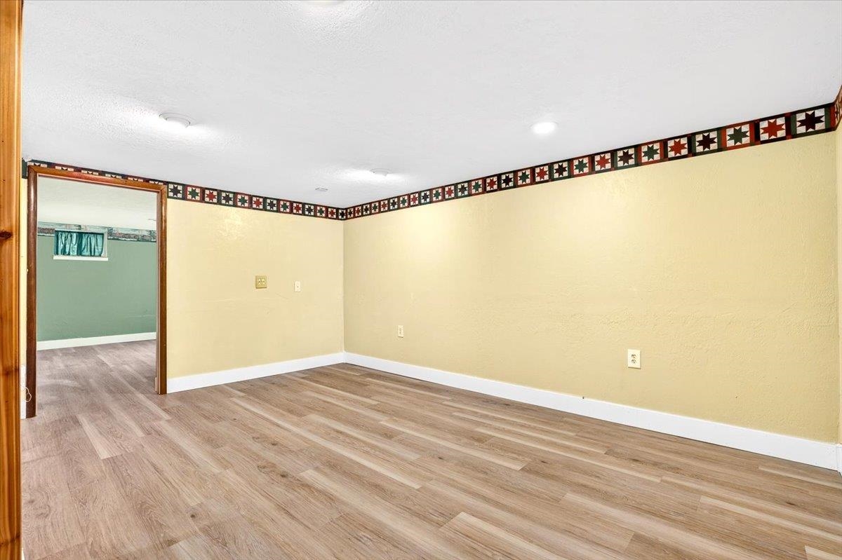 2223 W Broad Ave - Photo 21
