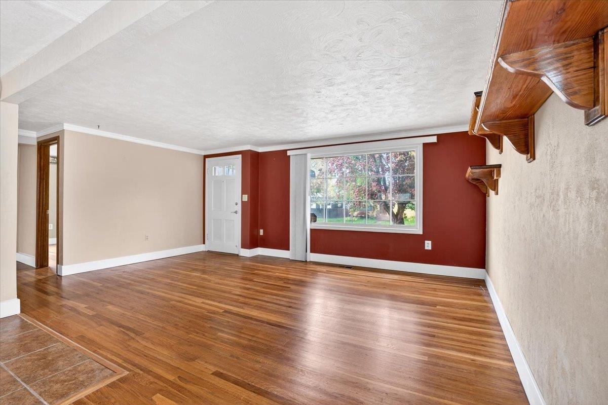 2223 W Broad Ave - Photo 4