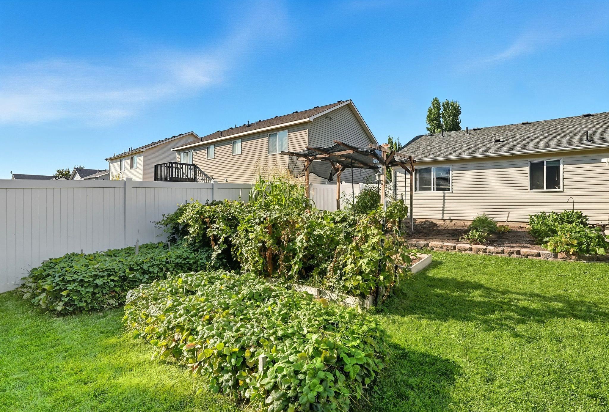 732 E Carrie Dr - Photo 22