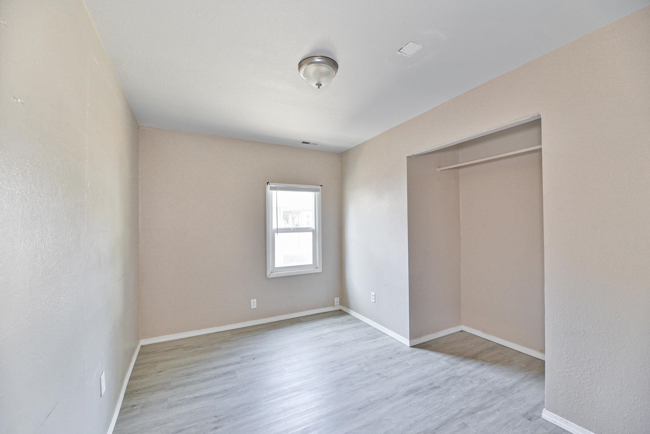 1808 E 4th Ave - Photo 6