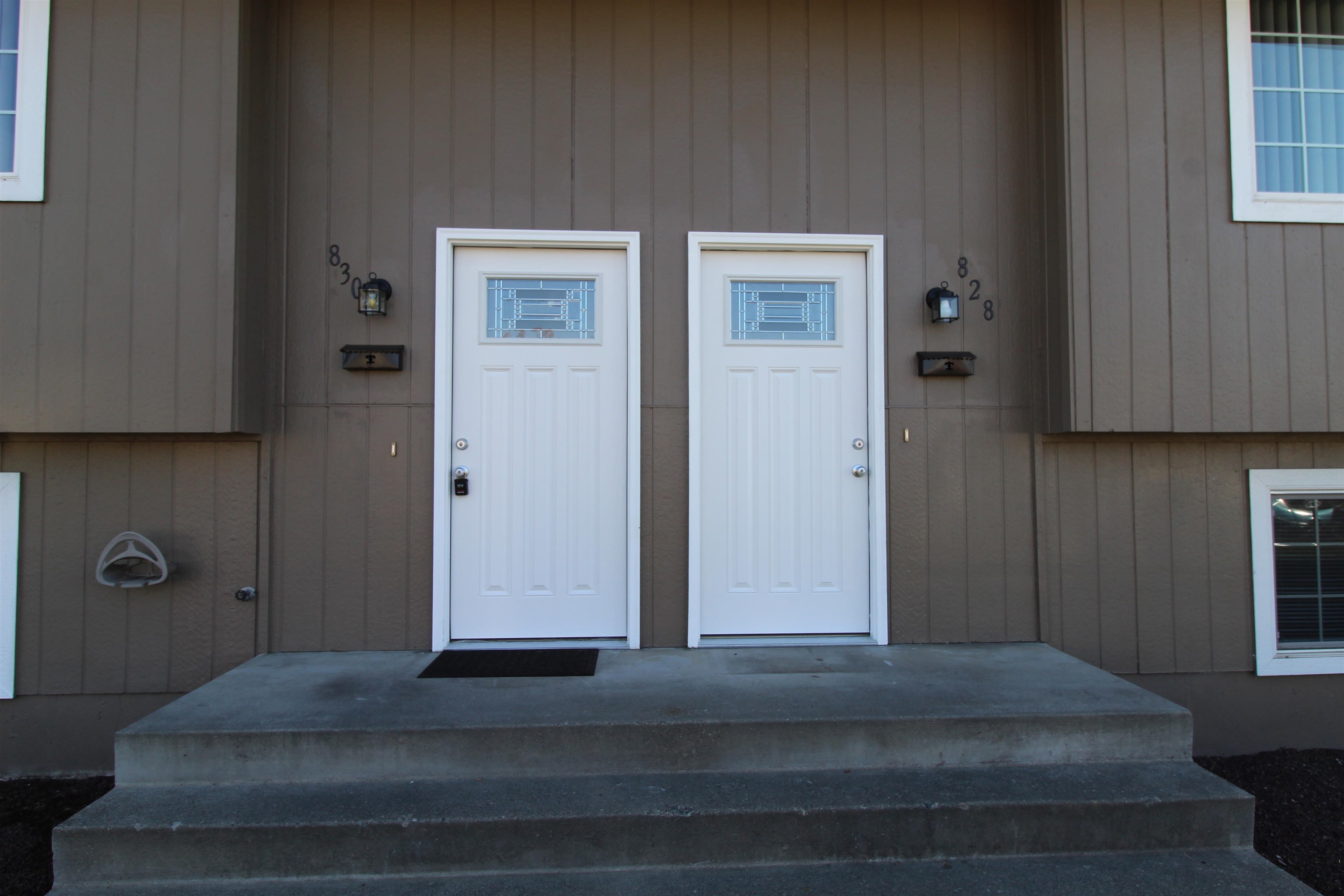 828 E Gordon Ave - Photo 2
