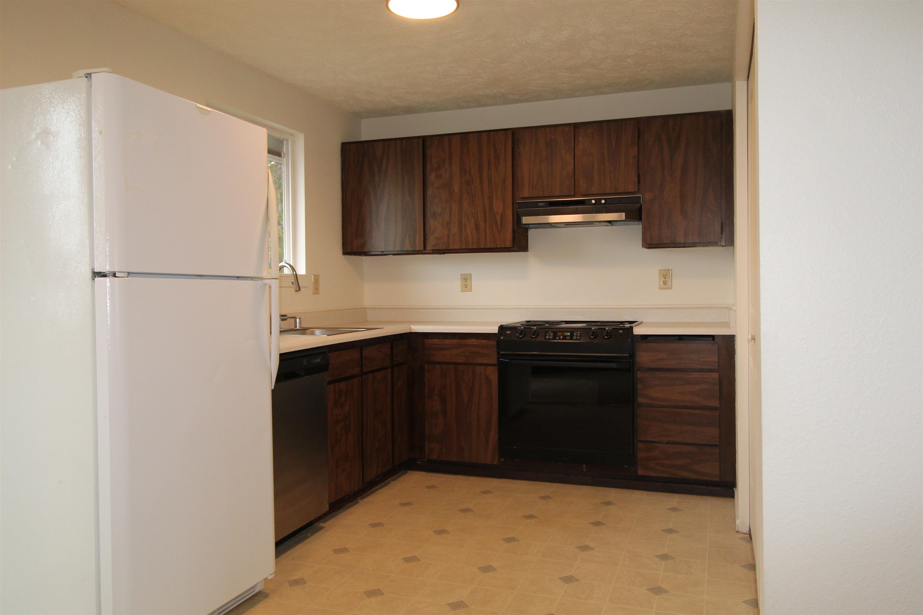828 E Gordon Ave - Photo 23