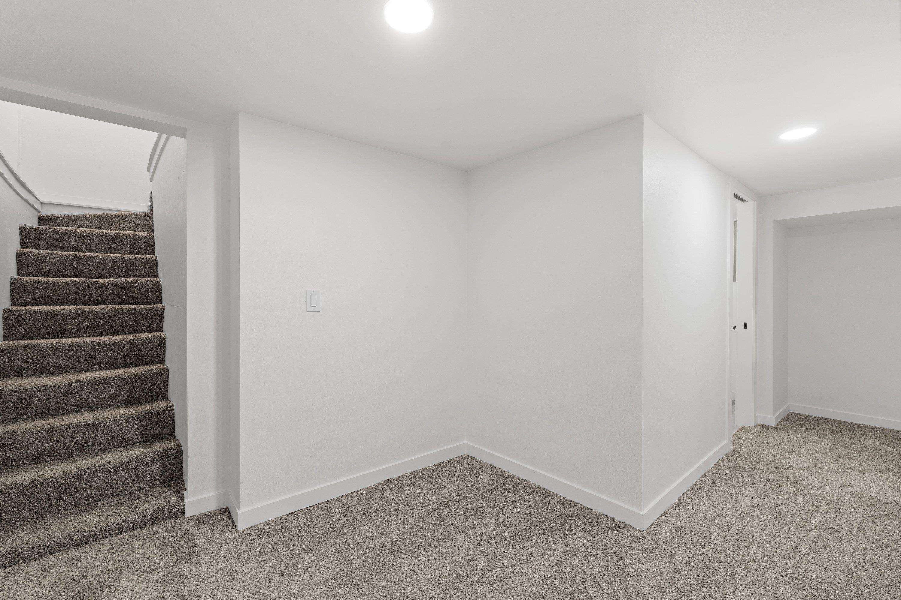 1027 E Princeton Ave - Photo 20