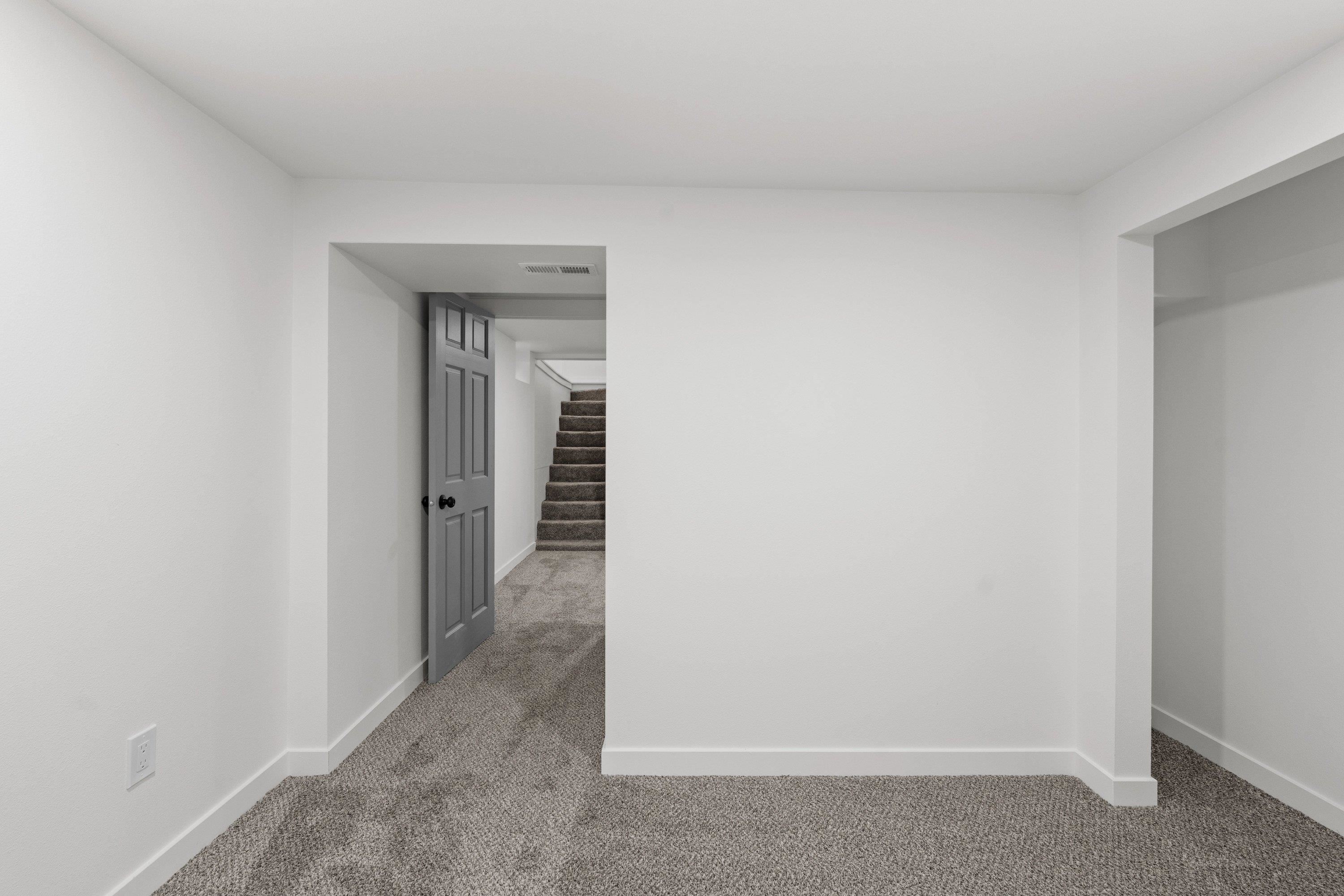 1027 E Princeton Ave - Photo 22