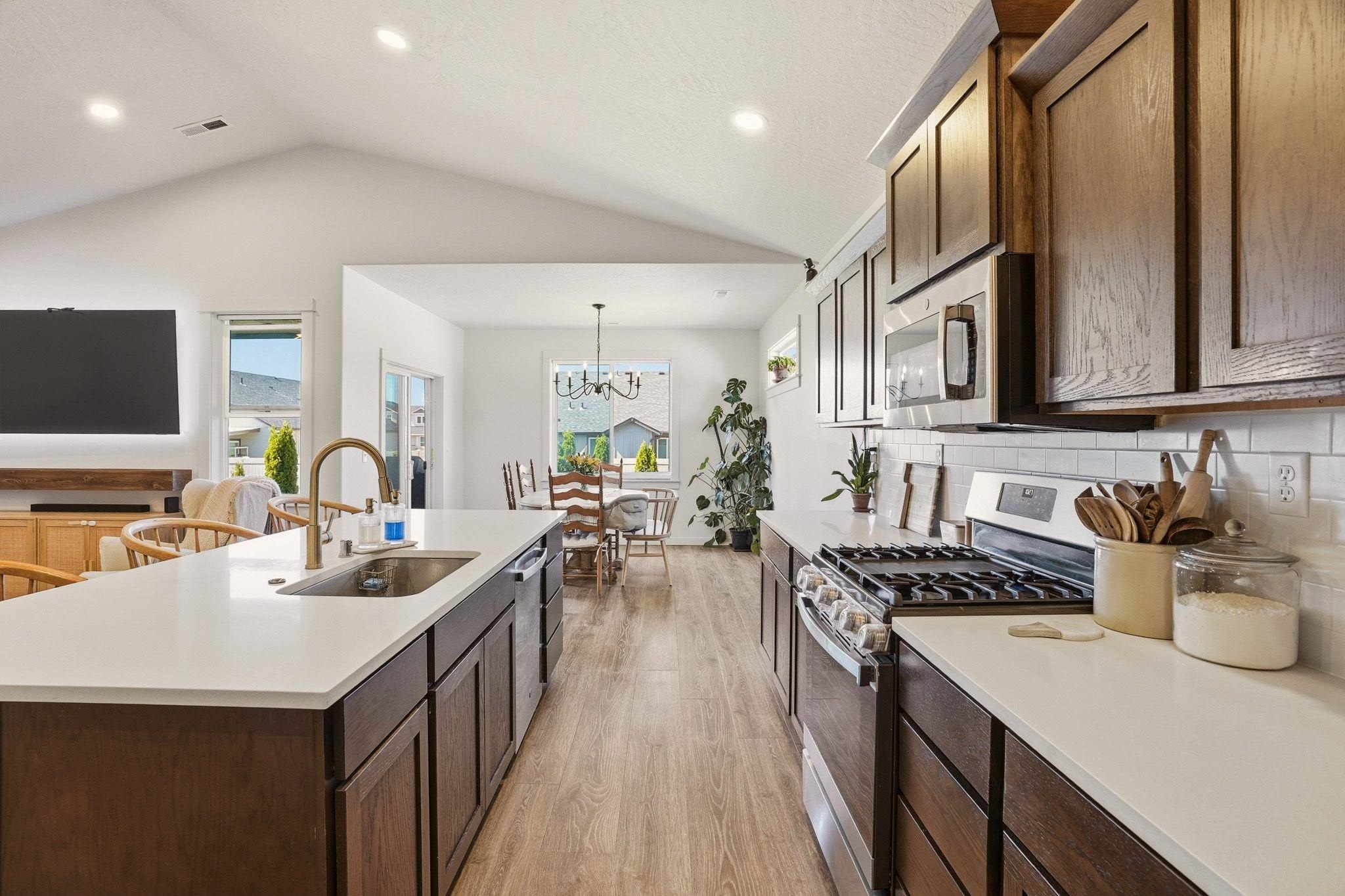 14616 E Caprio Ave - Photo 11