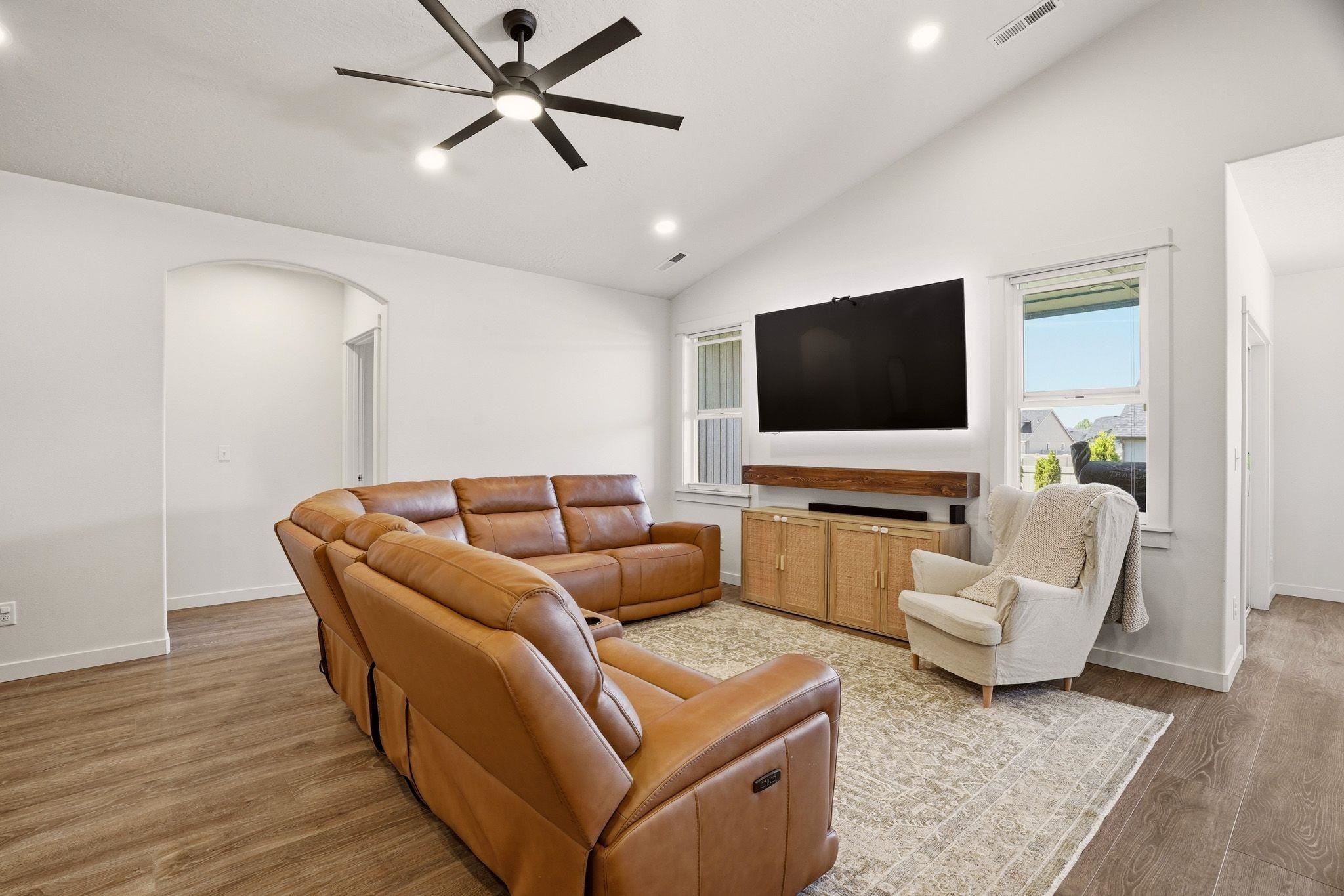 14616 E Caprio Ave - Photo 6