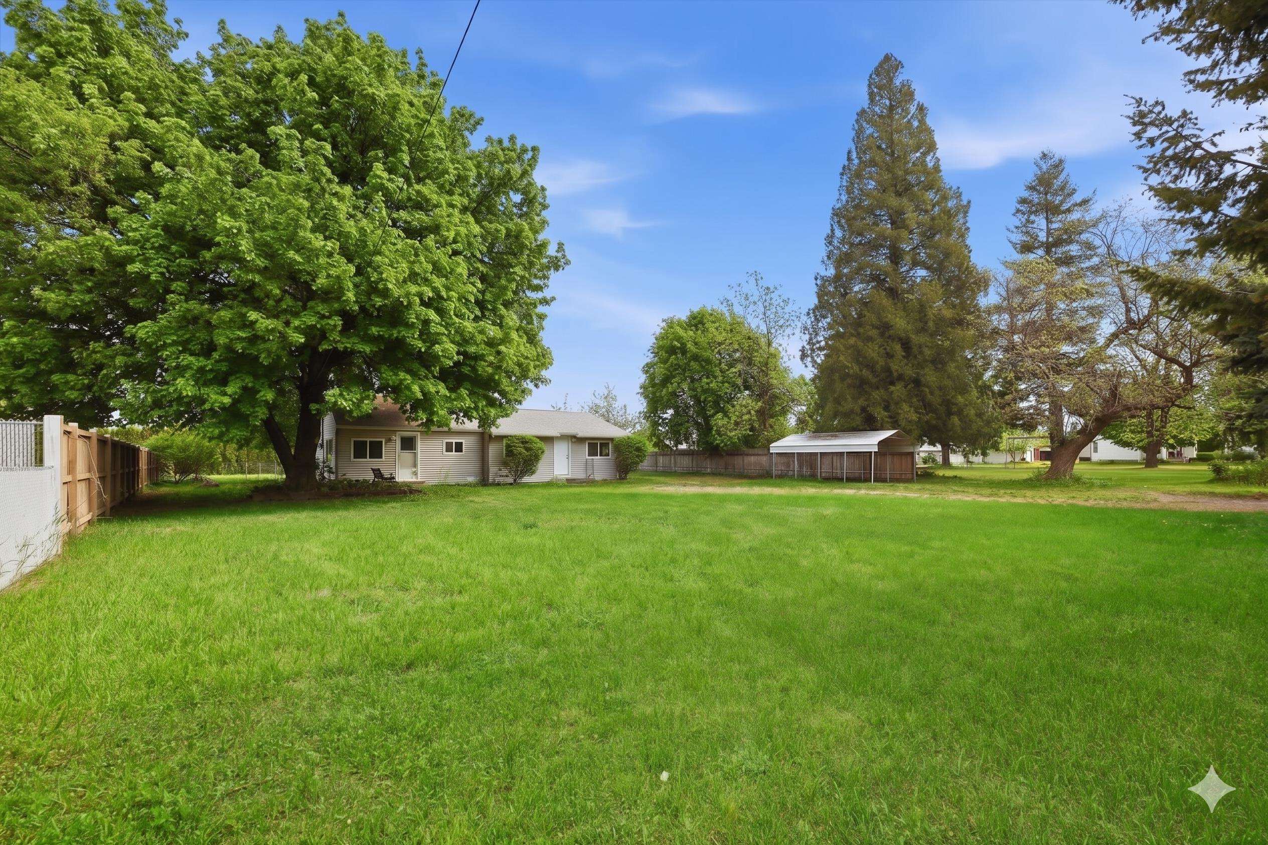 18305 E Alki Ave - Photo 2