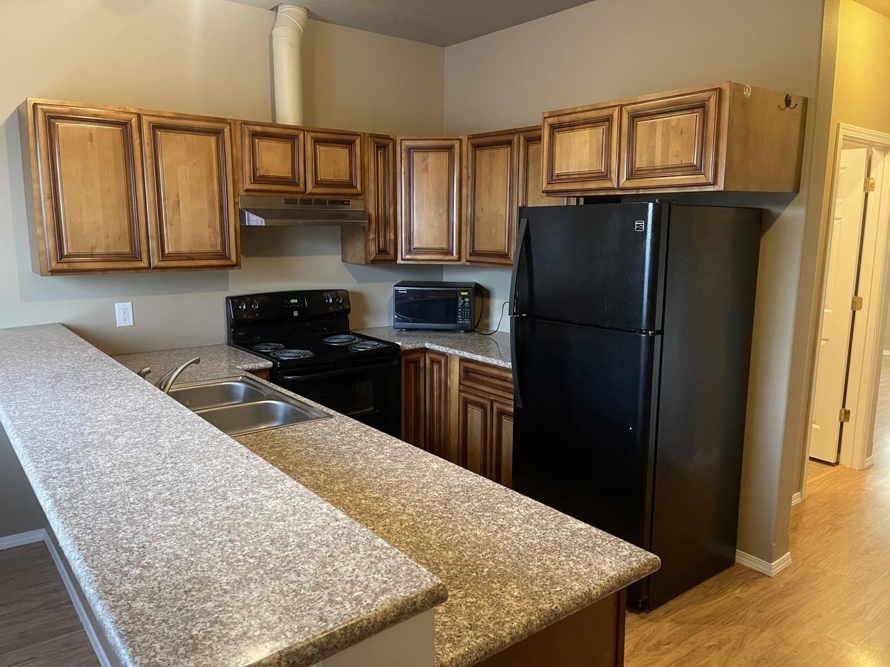 1023-1025 W Knox Ave - Photo 28