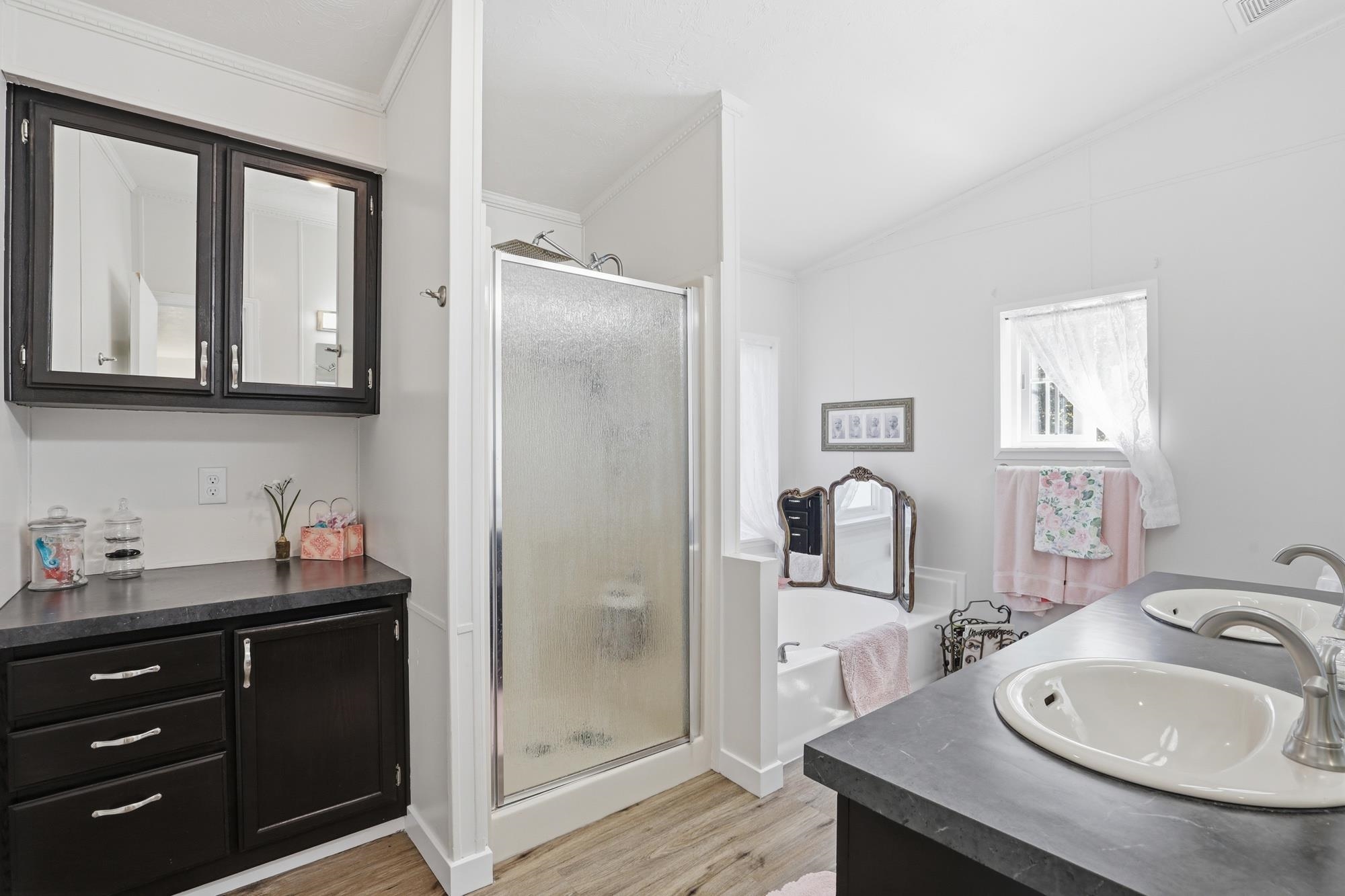 301 W 8th St - Photo 24