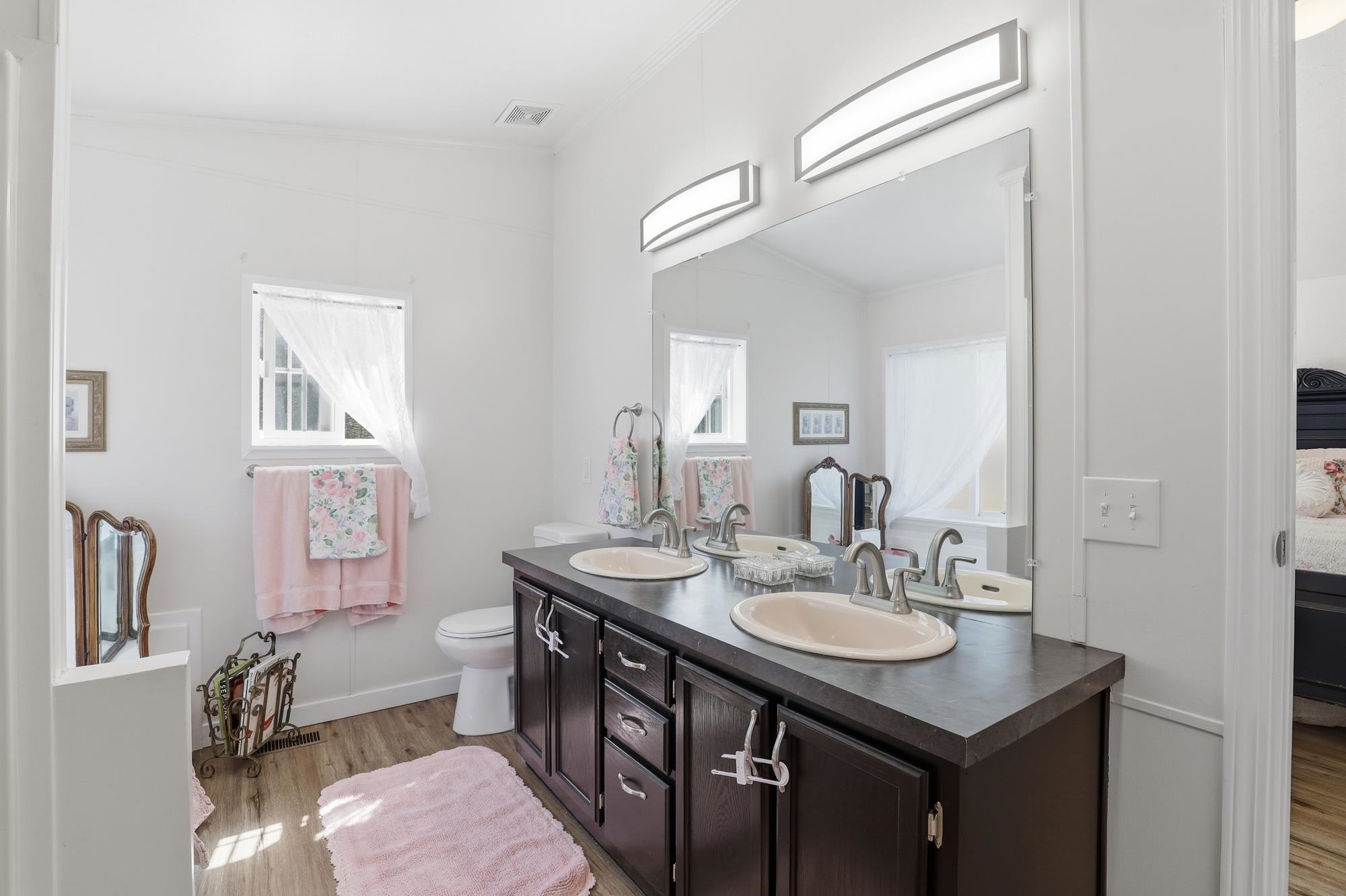 301 W 8th St - Photo 25