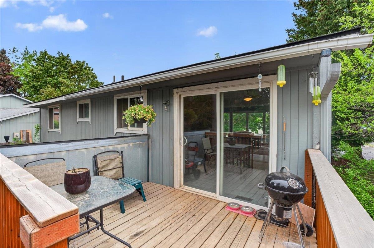 610 E VICKSBURG Ave - Photo 24