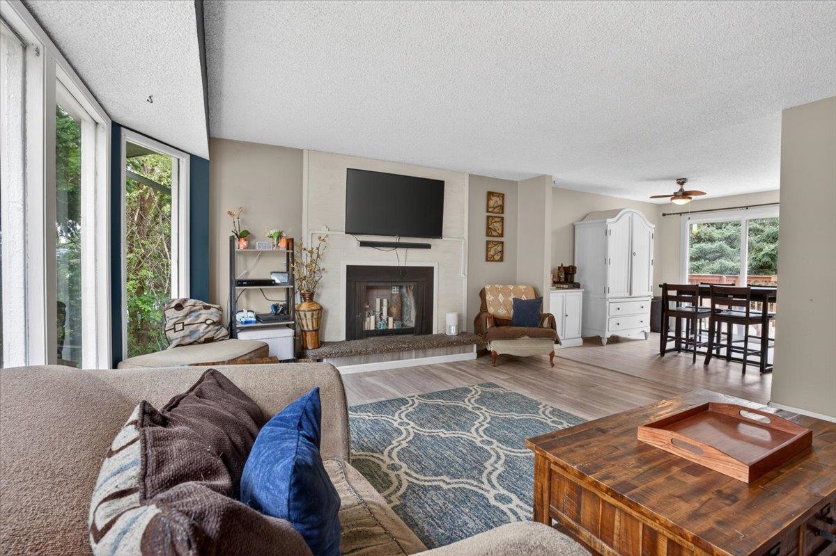 610 E VICKSBURG Ave - Photo 10