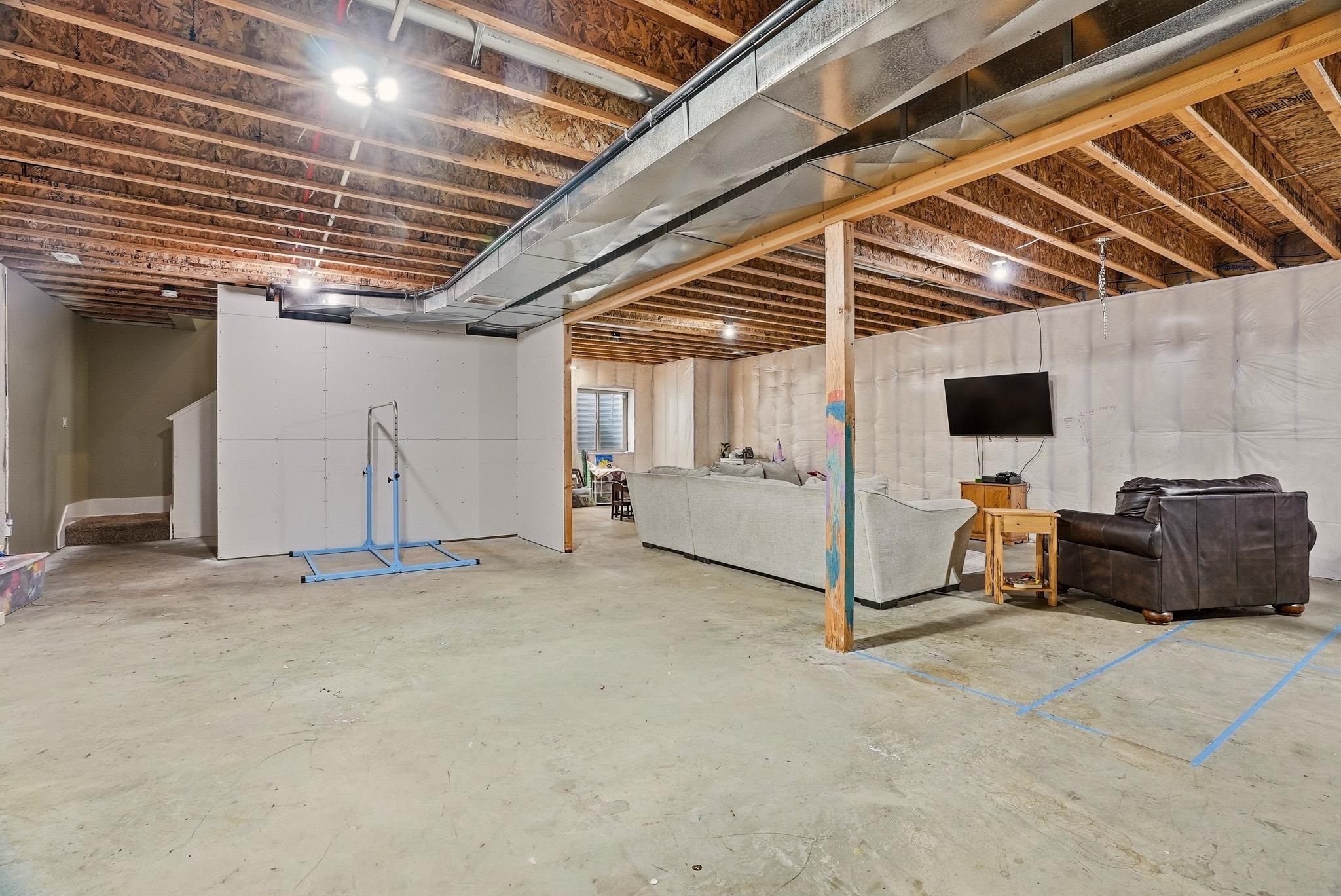 611 W Willapa Ave - Photo 26