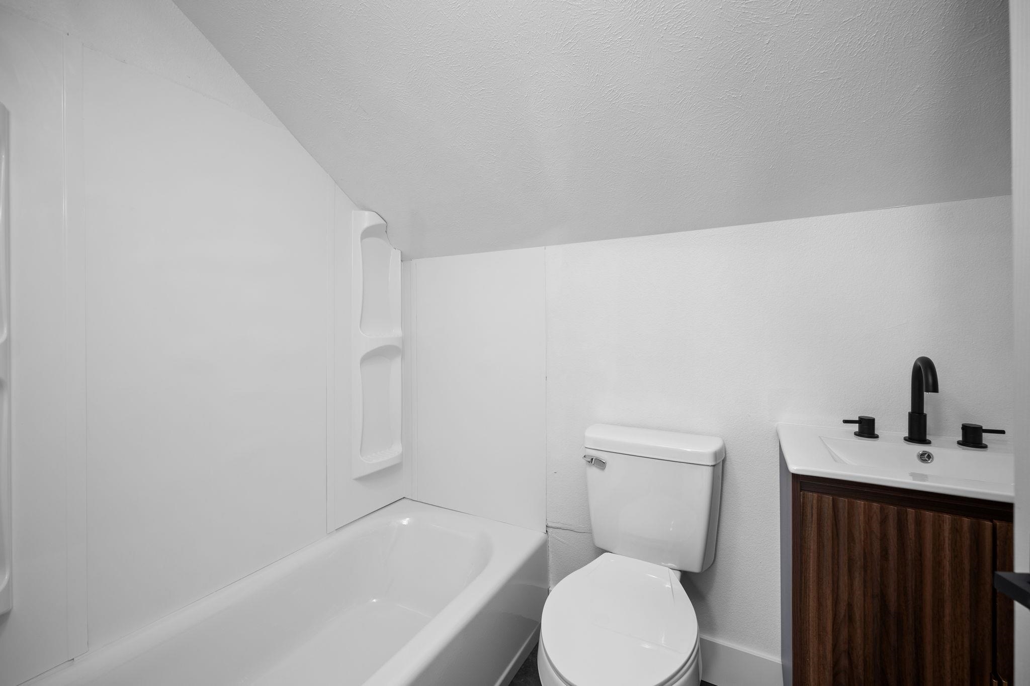 2911 E Fairview Ave - Photo 16