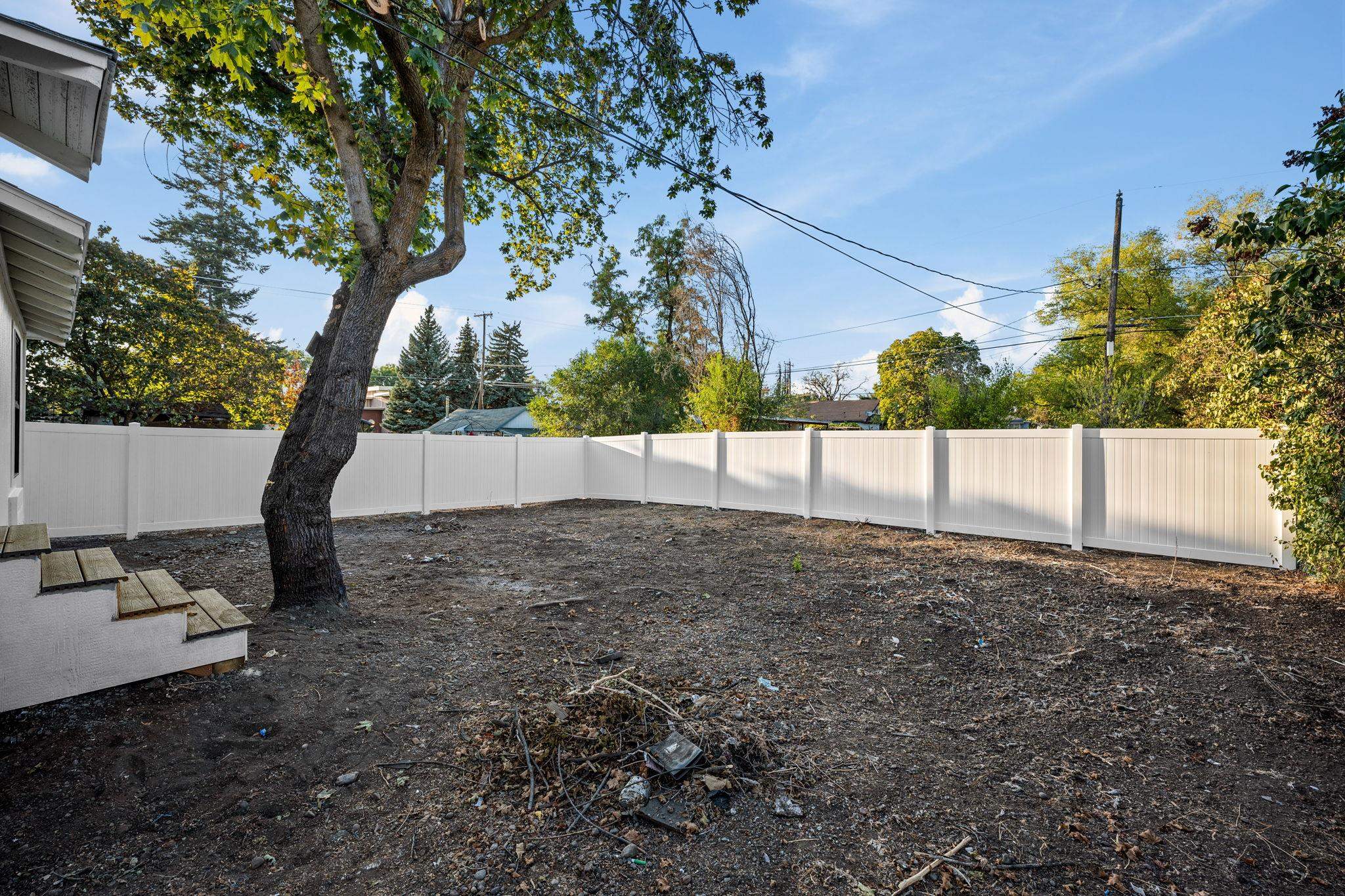2911 E Fairview Ave - Photo 20