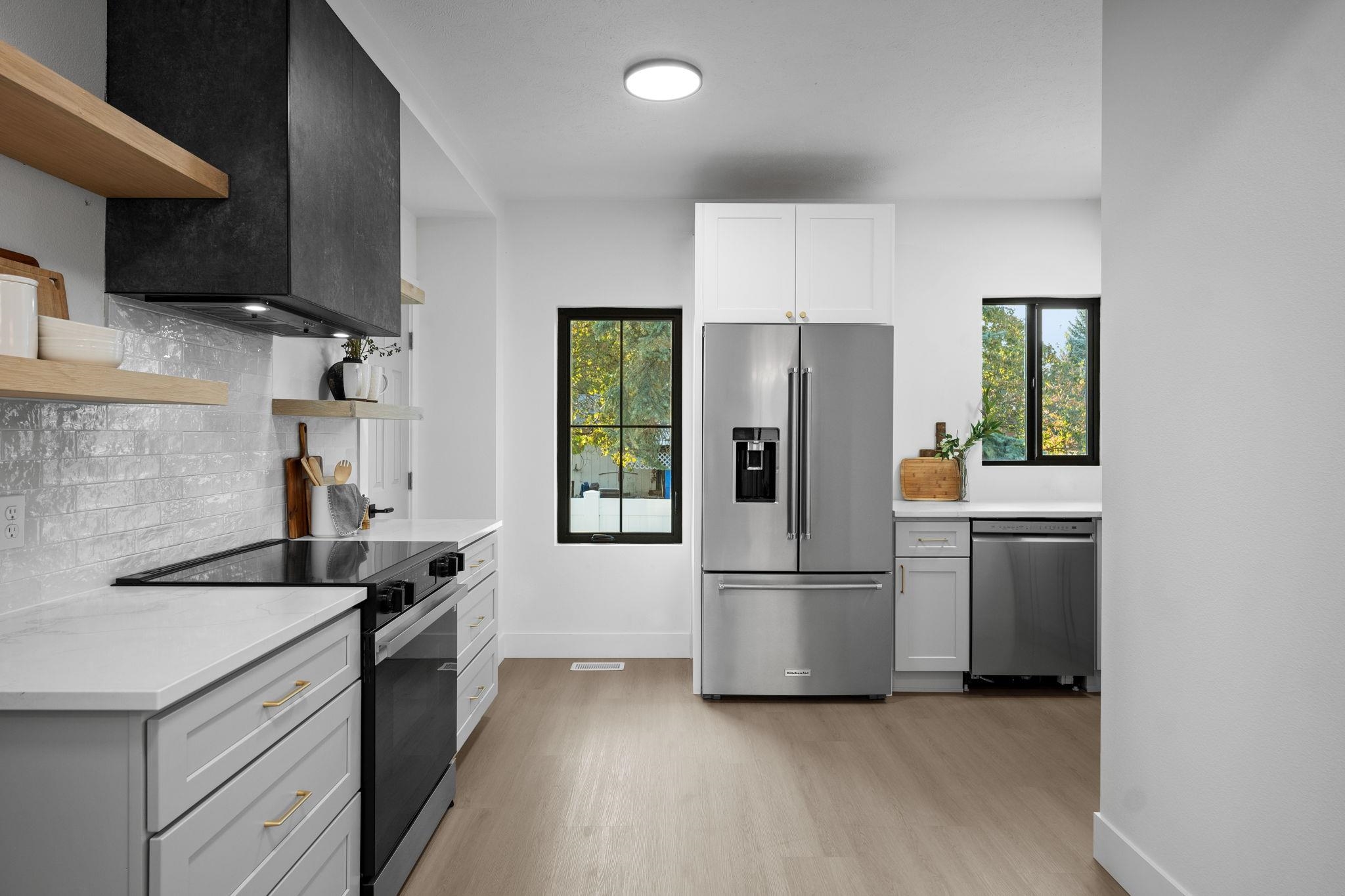 2911 E Fairview Ave - Photo 6