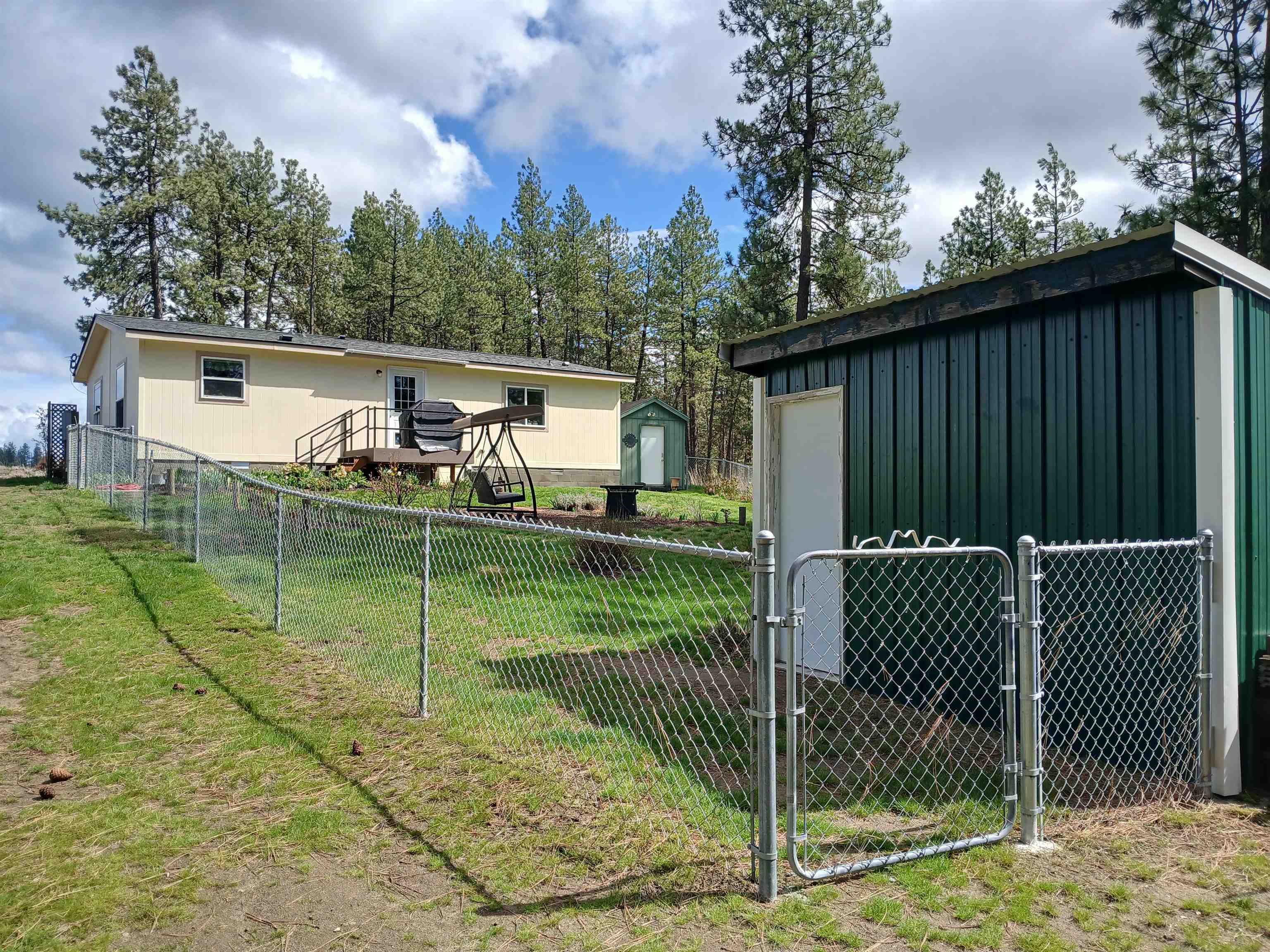 3201 N LEVY Ln - Photo 19